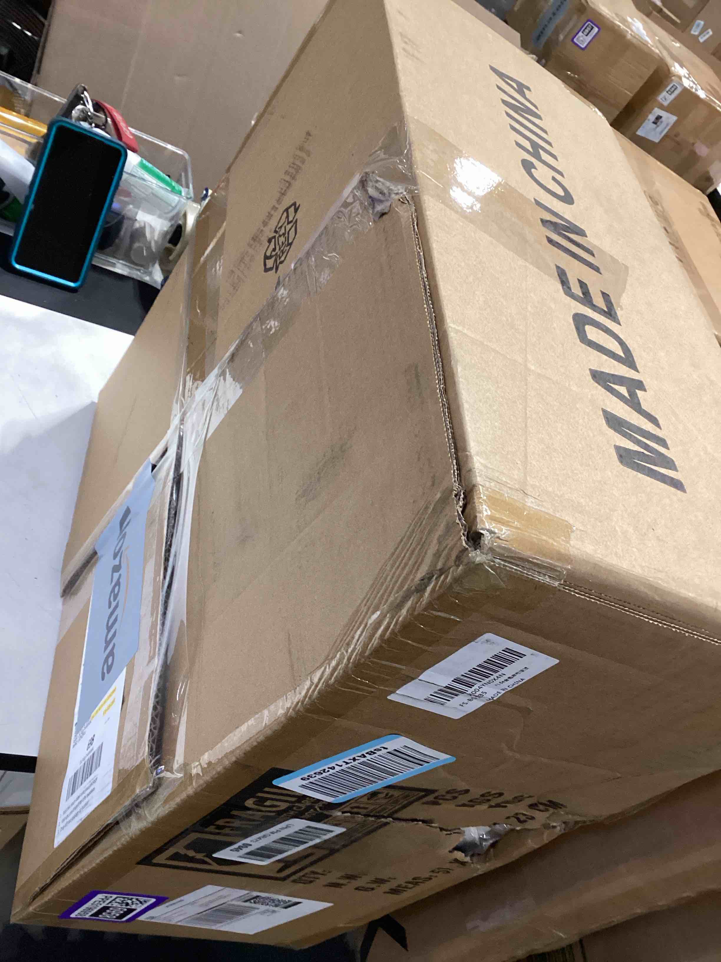 https://s3.amazonaws.com/lotting-images-prod/bidfta/PPE5196958_1780487903991.jpeg