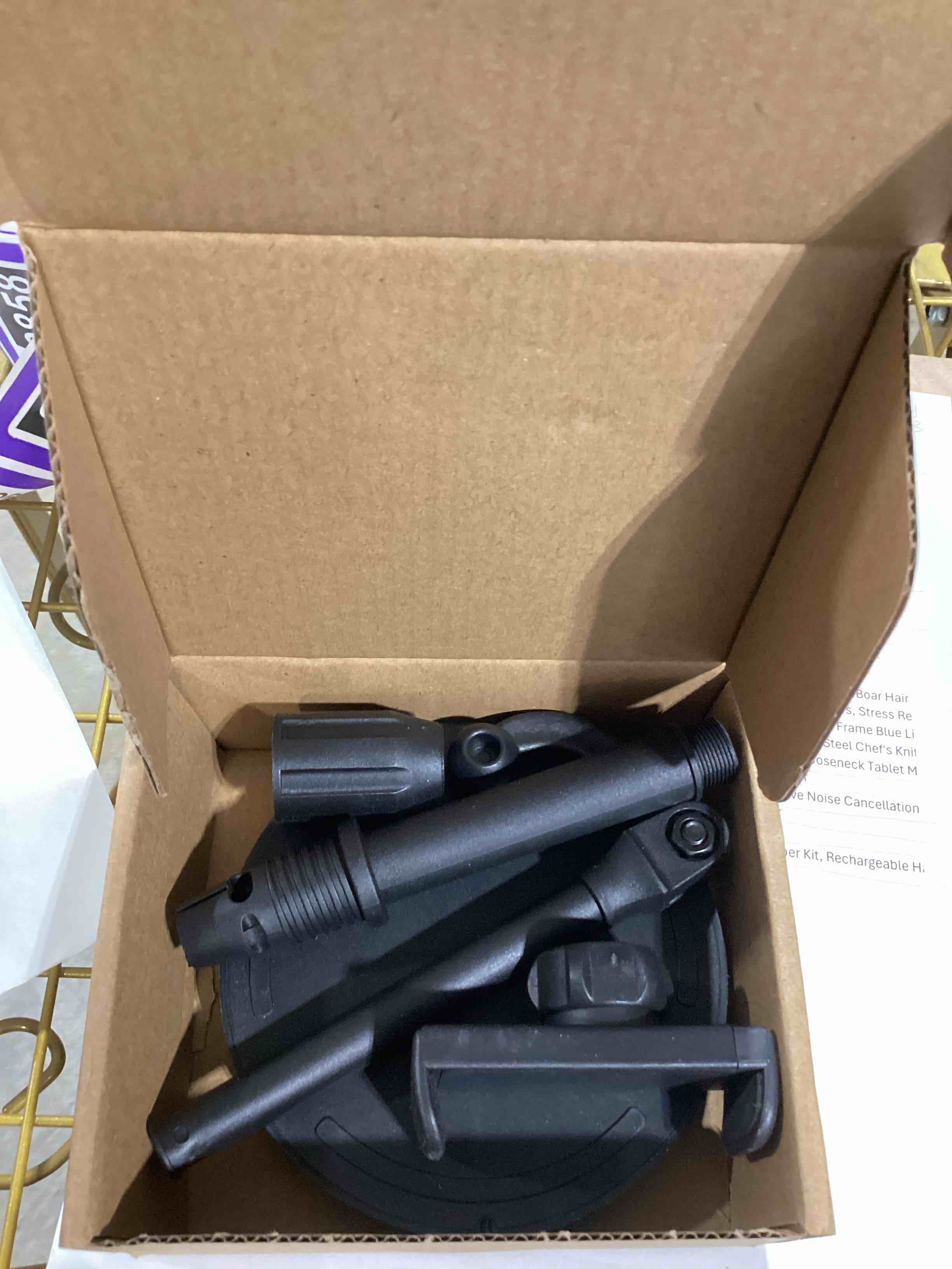 Condition photo showing Good Condition for black cell phone stand holder