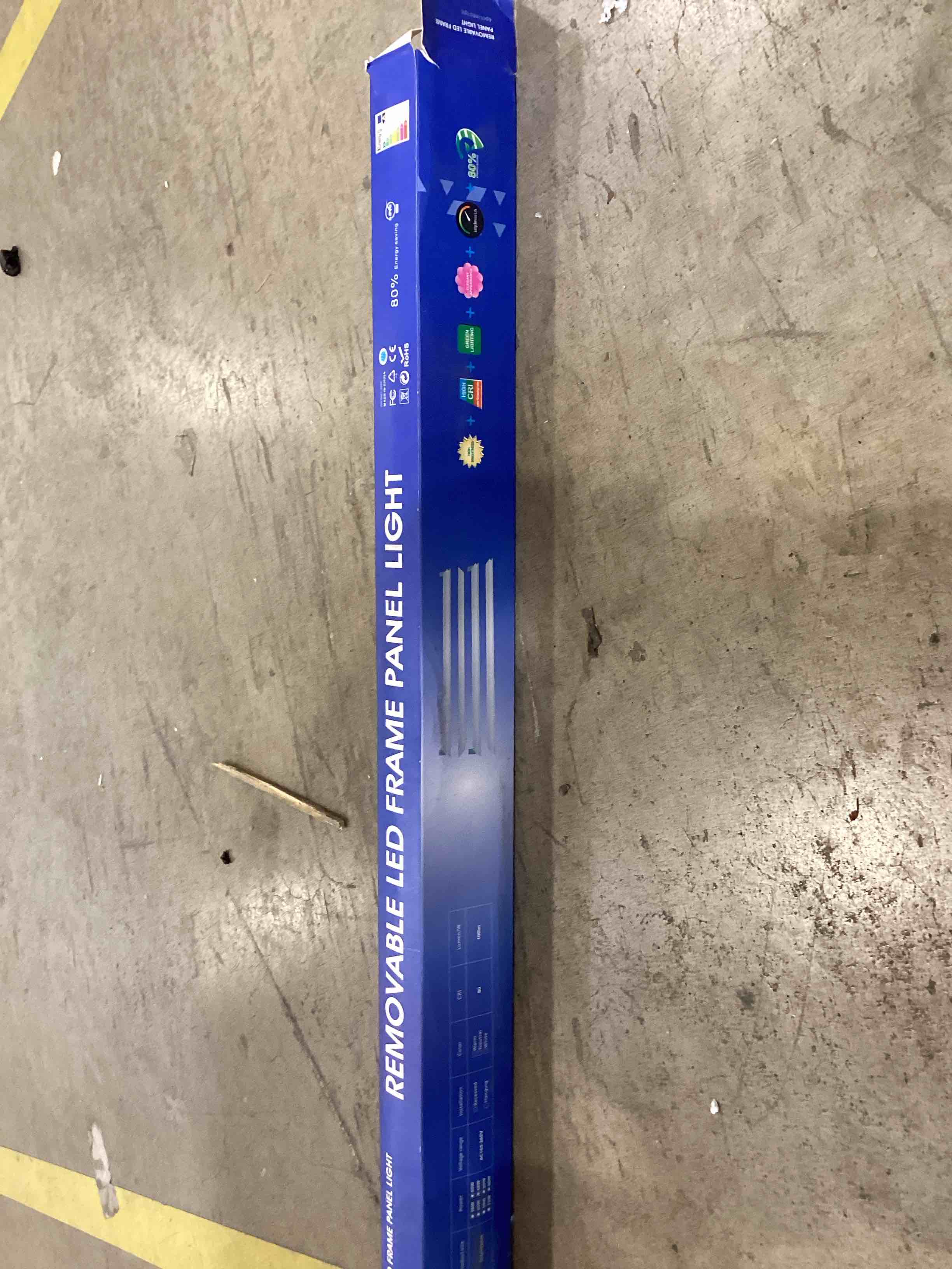 Condition photo showing Good Condition for flat panel light