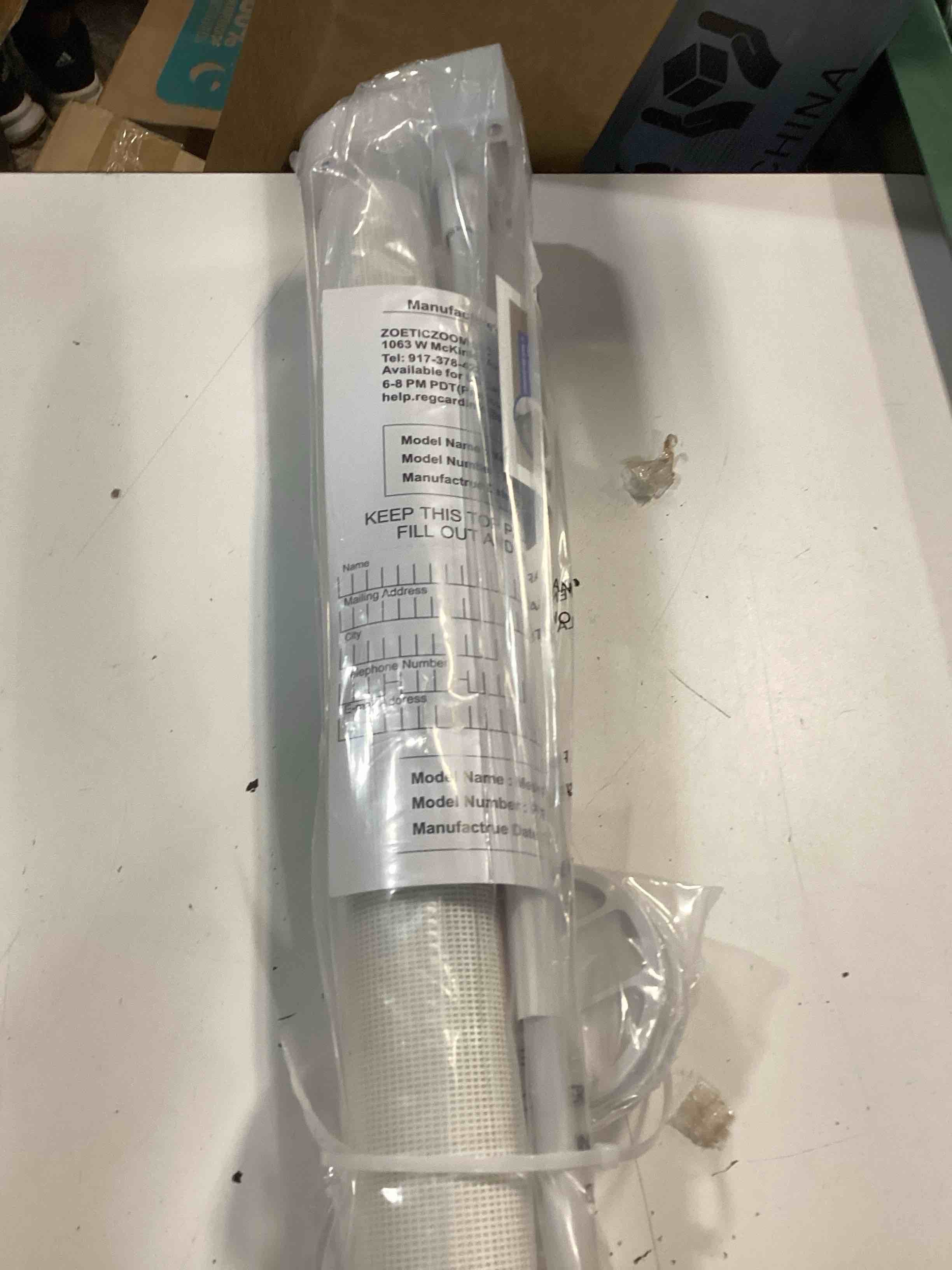 Condition photo showing New/Like New for veraste retractable baby gate for doorways and stairs, mesh safety gate for pet, indoor & outdoor use, one-hand operation, easy installation, 33.6" tall, expands to 55" wide?white,33.6"x55" 33x55 inch white