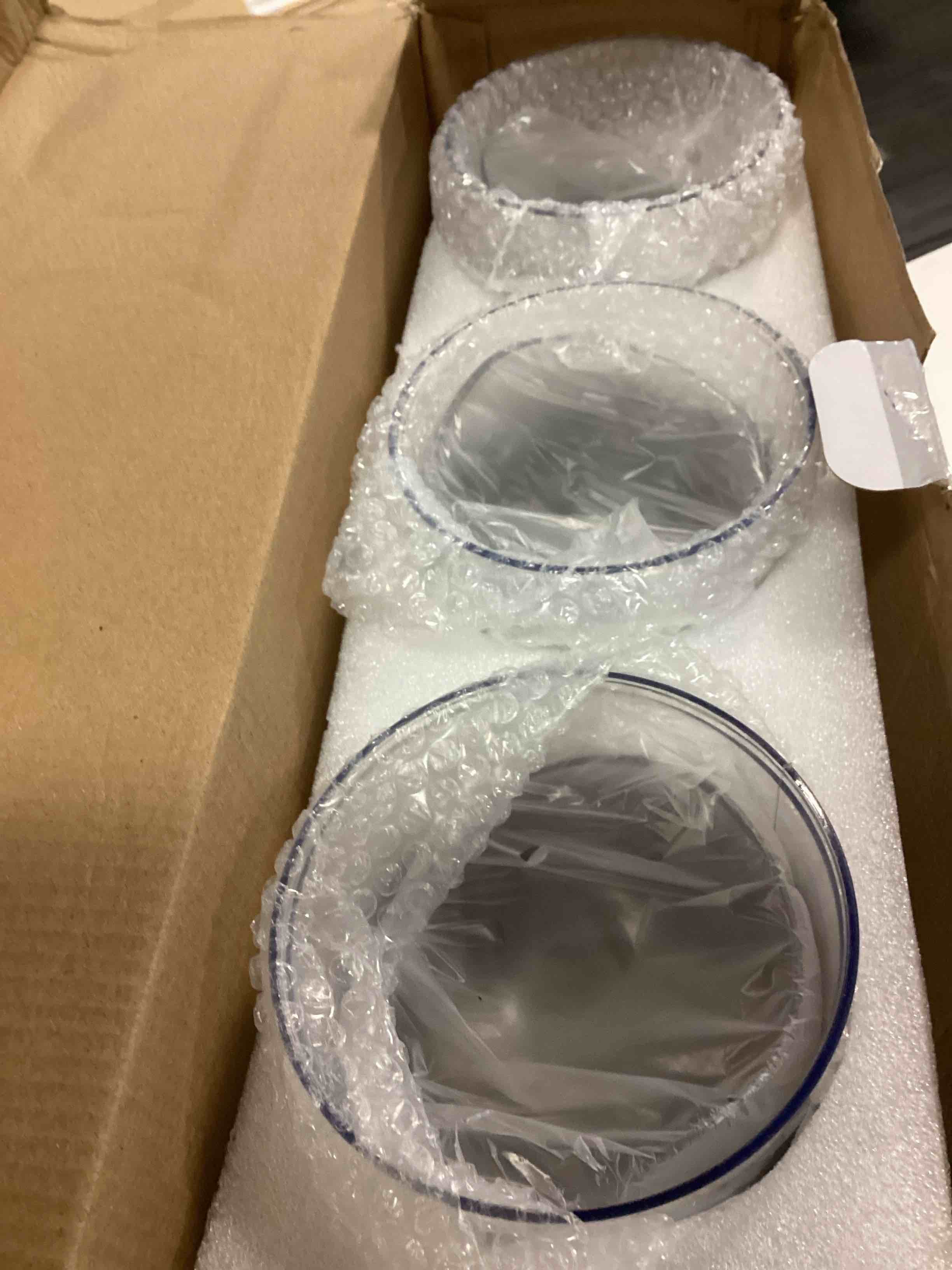 https://s3.amazonaws.com/lotting-images-prod/bidfta/PPE5219275_1780680837964.jpeg
