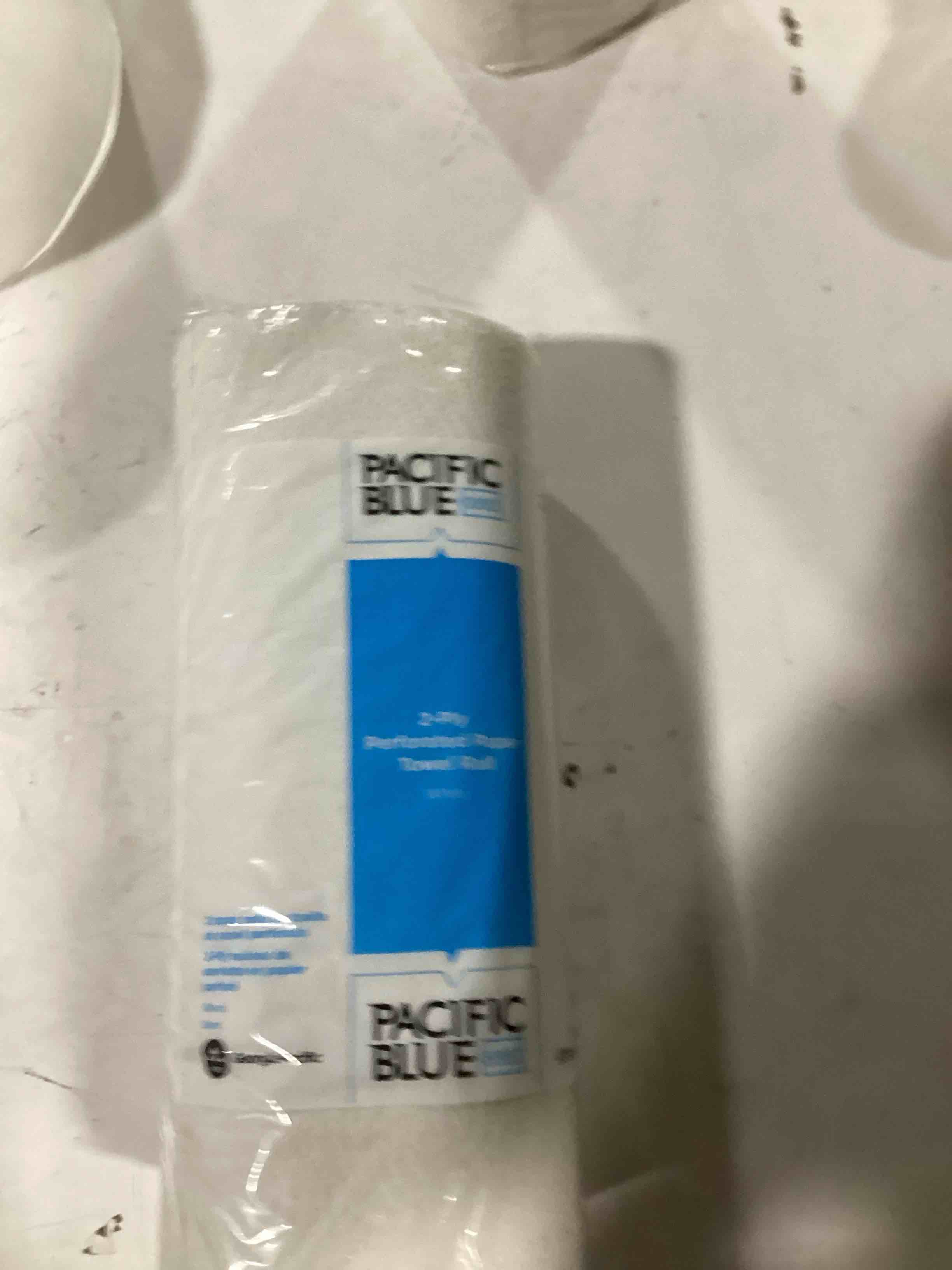 https://s3.amazonaws.com/lotting-images-prod/bidfta/PPE6005976_1789575672218.jpeg