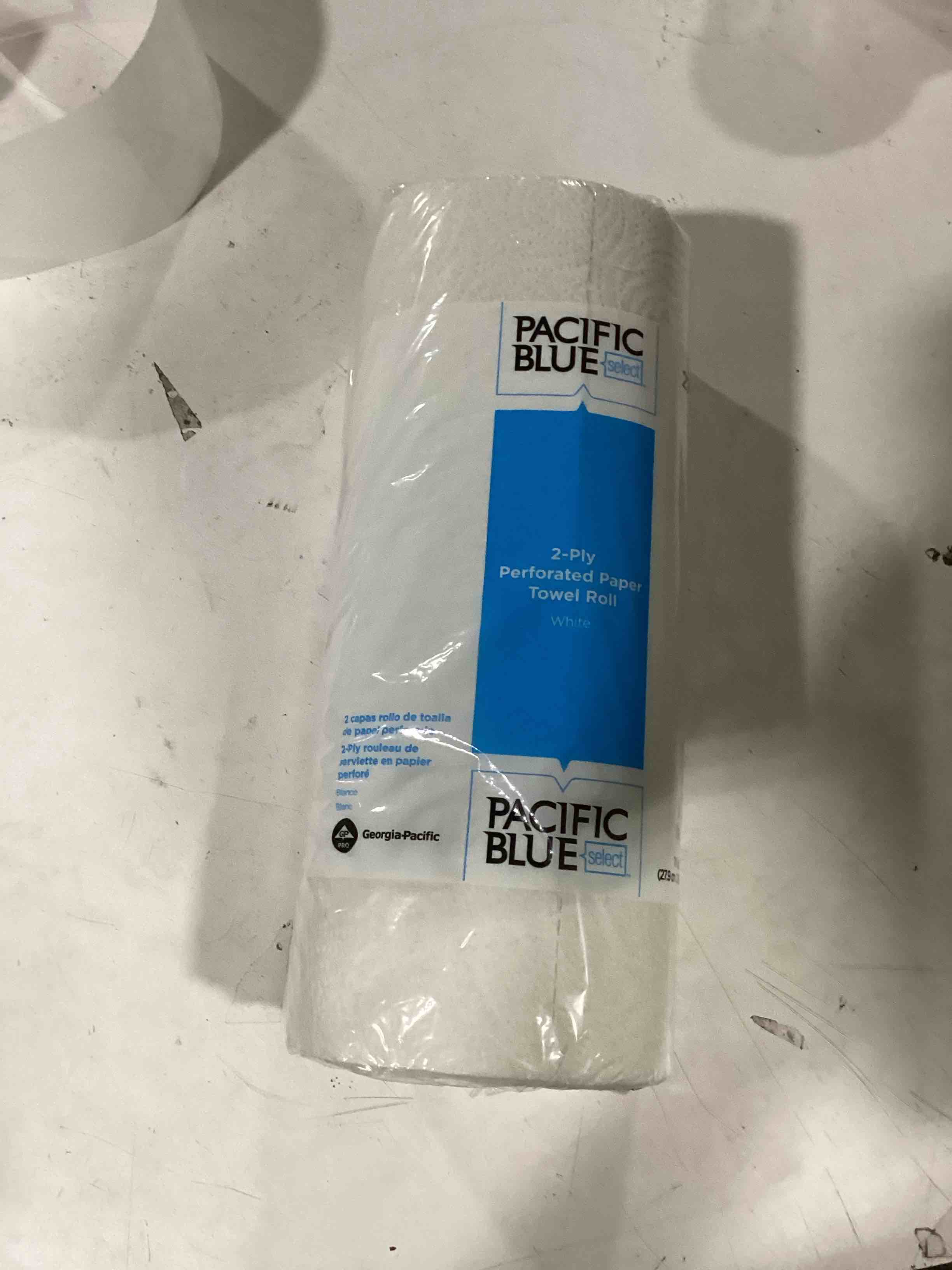 https://s3.amazonaws.com/lotting-images-prod/bidfta/PPE6005994_1789570276207.jpeg