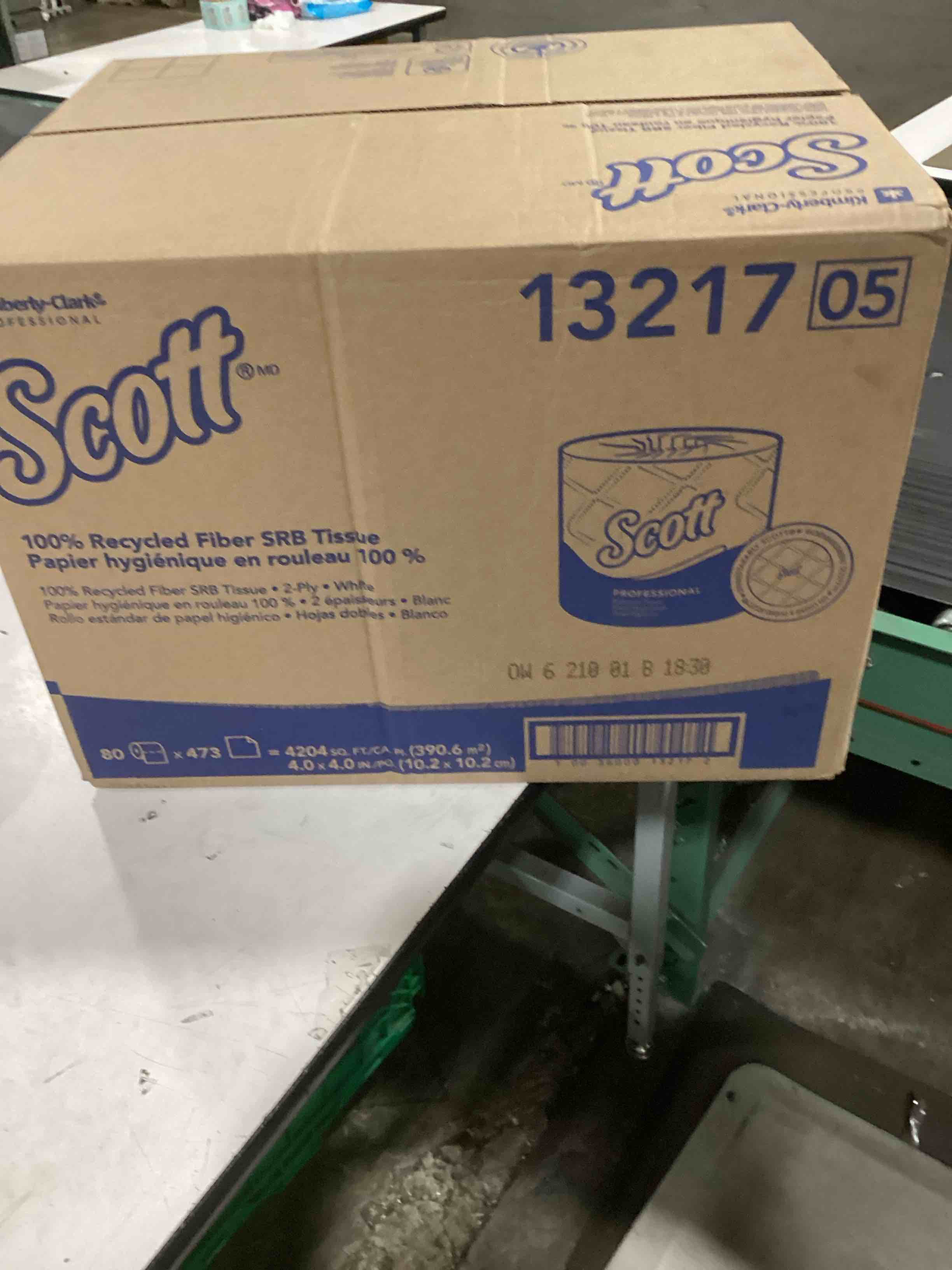 Scott® Essential Toilet Paper & Tissue Roll 4X4 IN 2PLY White Core Standard (SRB) 473 Sheets/Roll 80 Rolls/Case