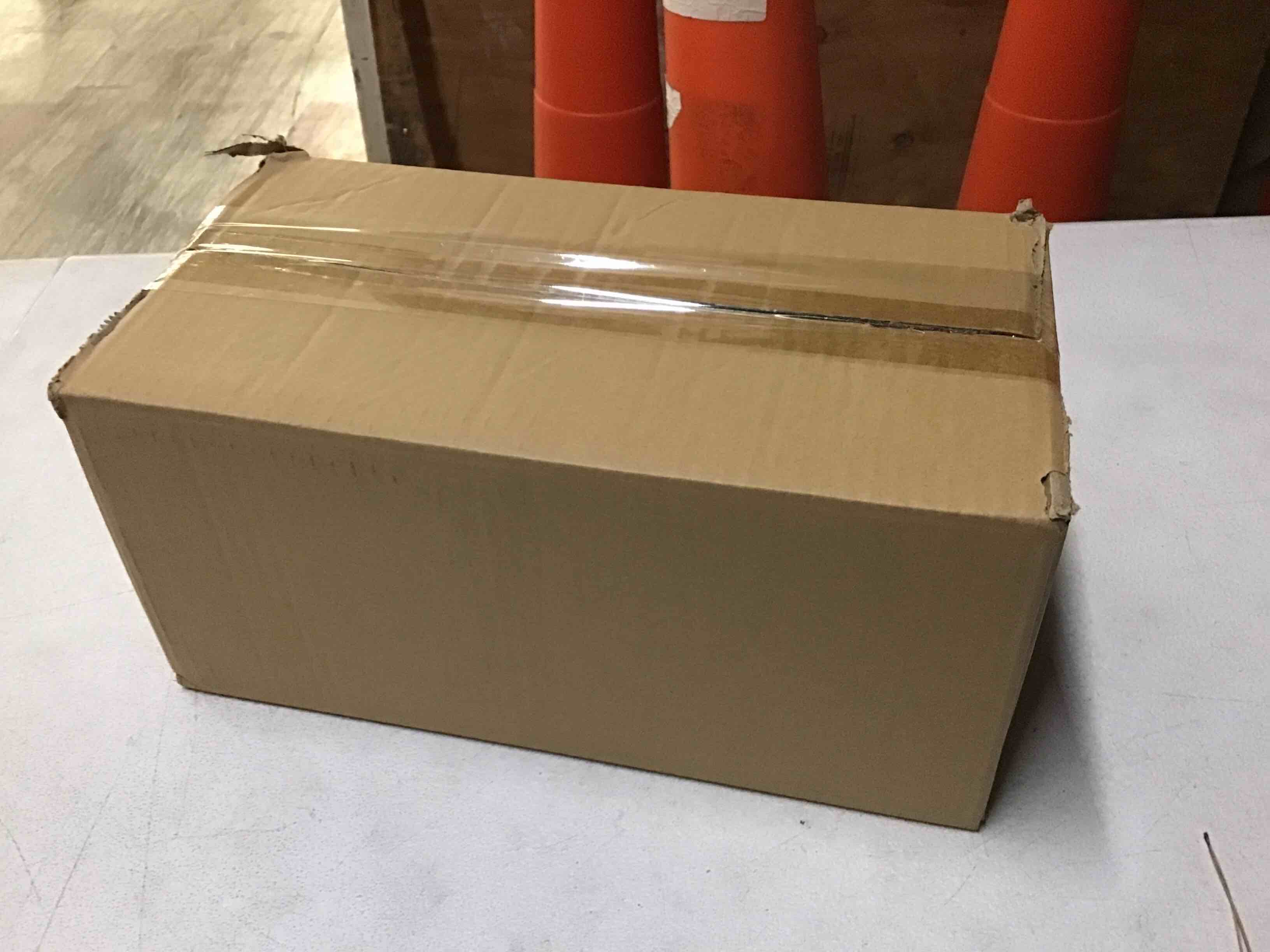 Condition photo showing New/Like New for 5.51'' Small Modern White Ceramic Vase Set of 10 for Living Room Bedroom Minimalist Fresh Flower Vases for Bouquet Fake Plant Home Decor Office Fireplace Centerpieces Nordic Style 10 Pack 10 Pack White - Style 3 1