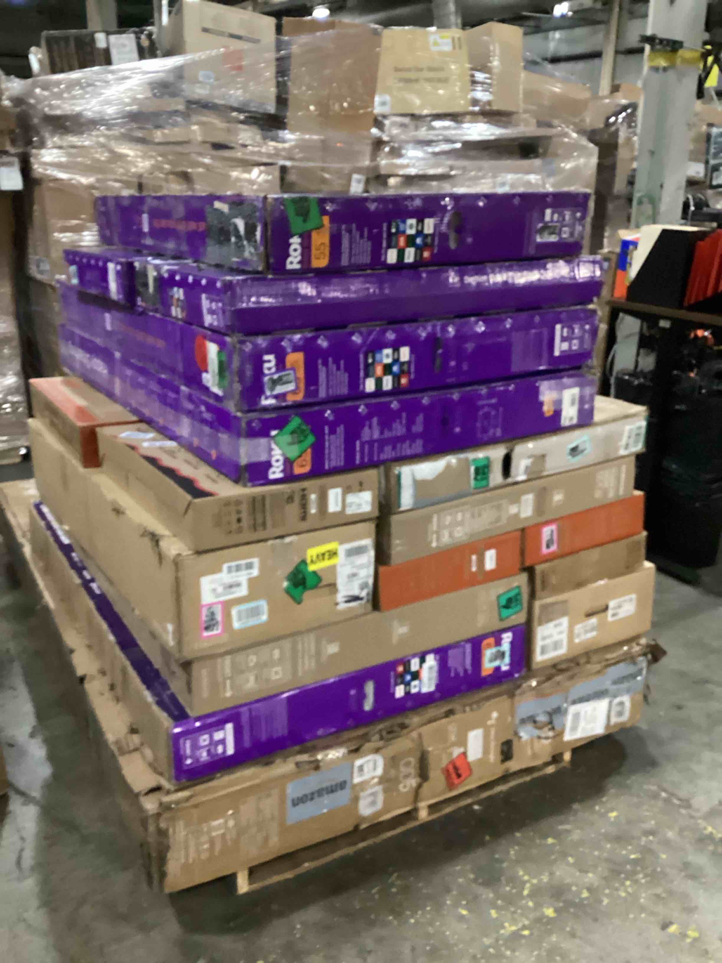 assortment of defective electronics for parts 