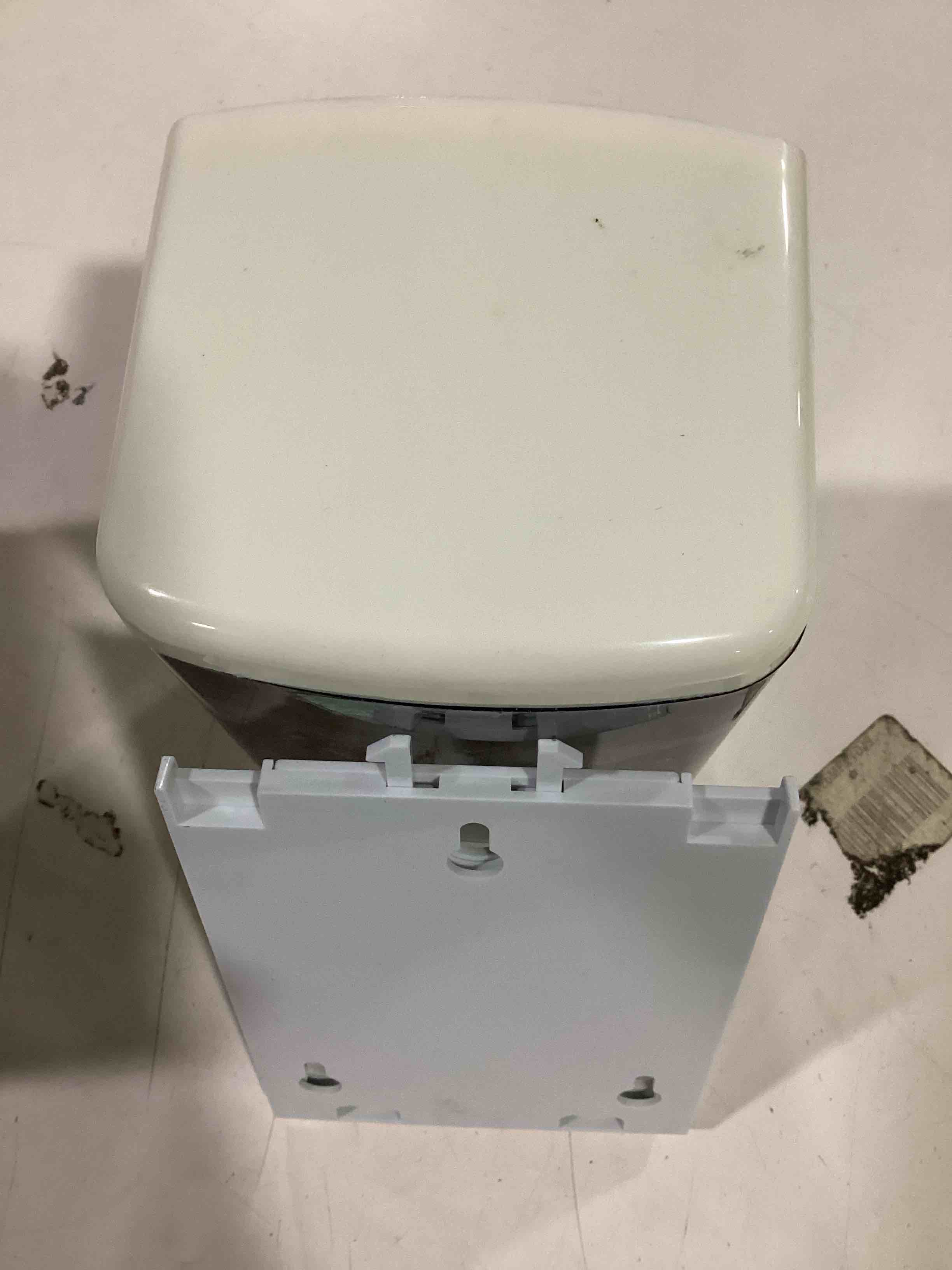 single soap dispenser