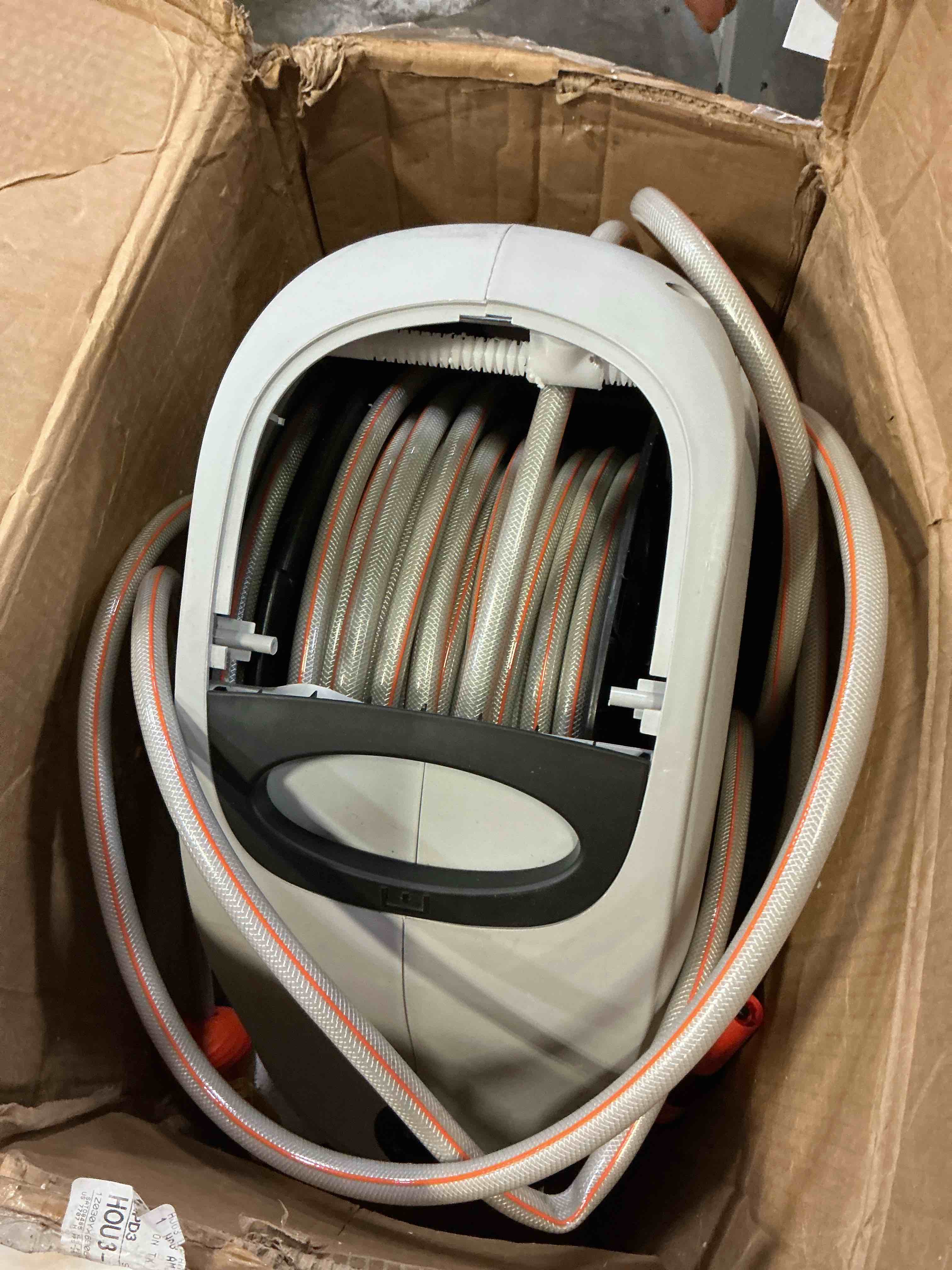 https://s3.amazonaws.com/lotting-images-prod/bidfta/PPE6138678_1781202881228.jpeg