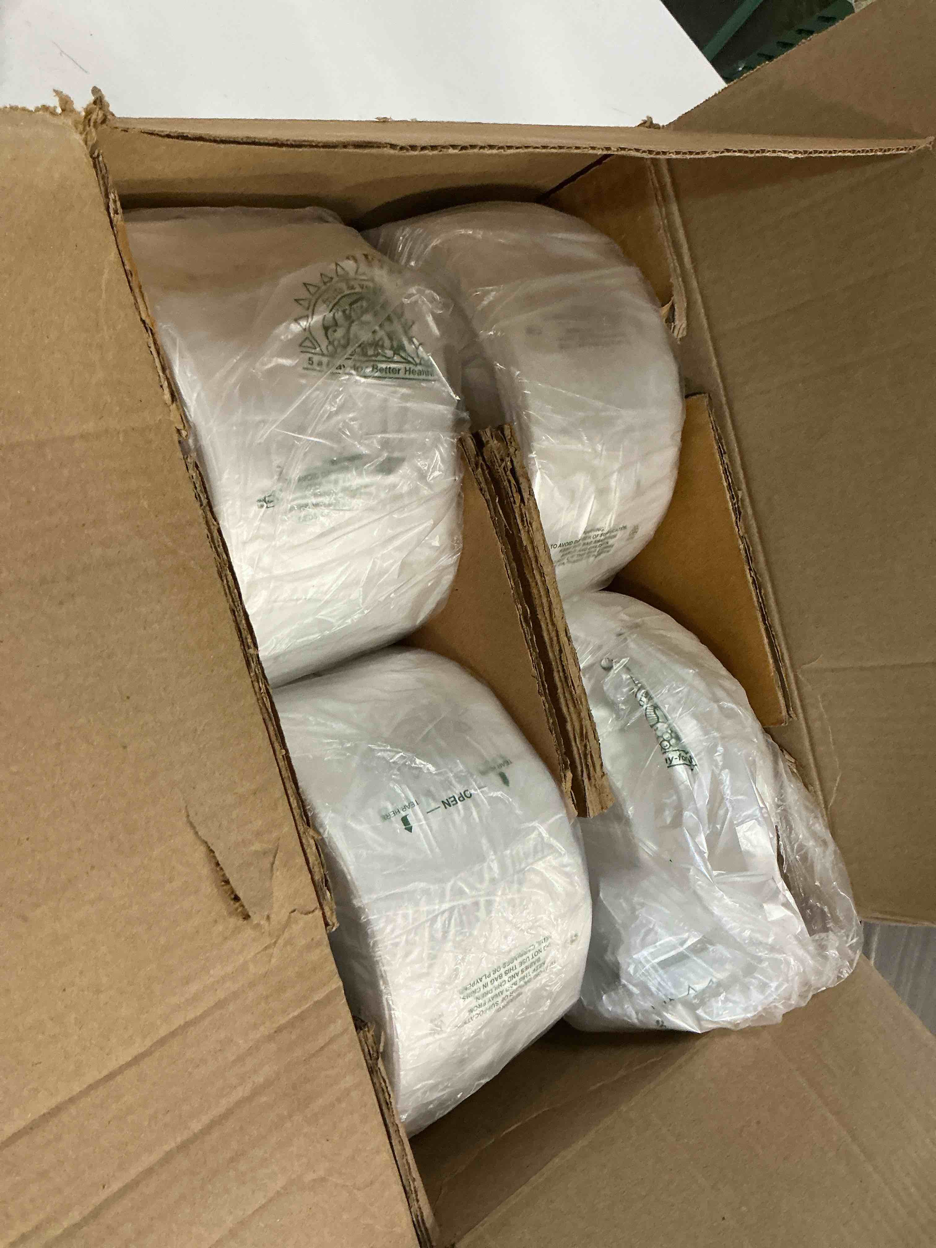 Condition photo showing New/Like New for assurepak narrow profile produce roll bags - 15"x20" - 2250 bags/3 rolls - 8 microns - clear