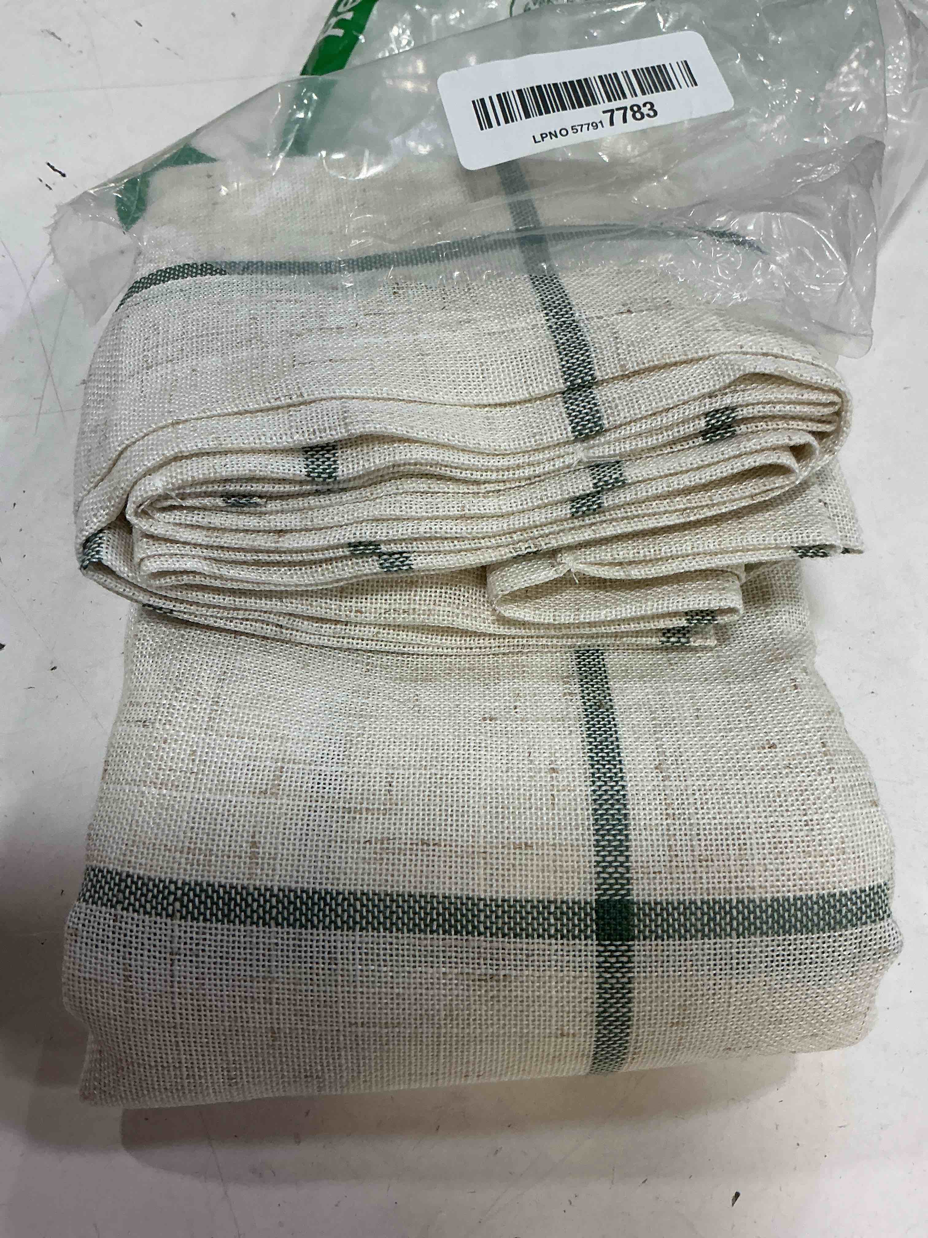 https://s3.amazonaws.com/lotting-images-prod/bidfta/PPE7020048_1789153887817.jpeg