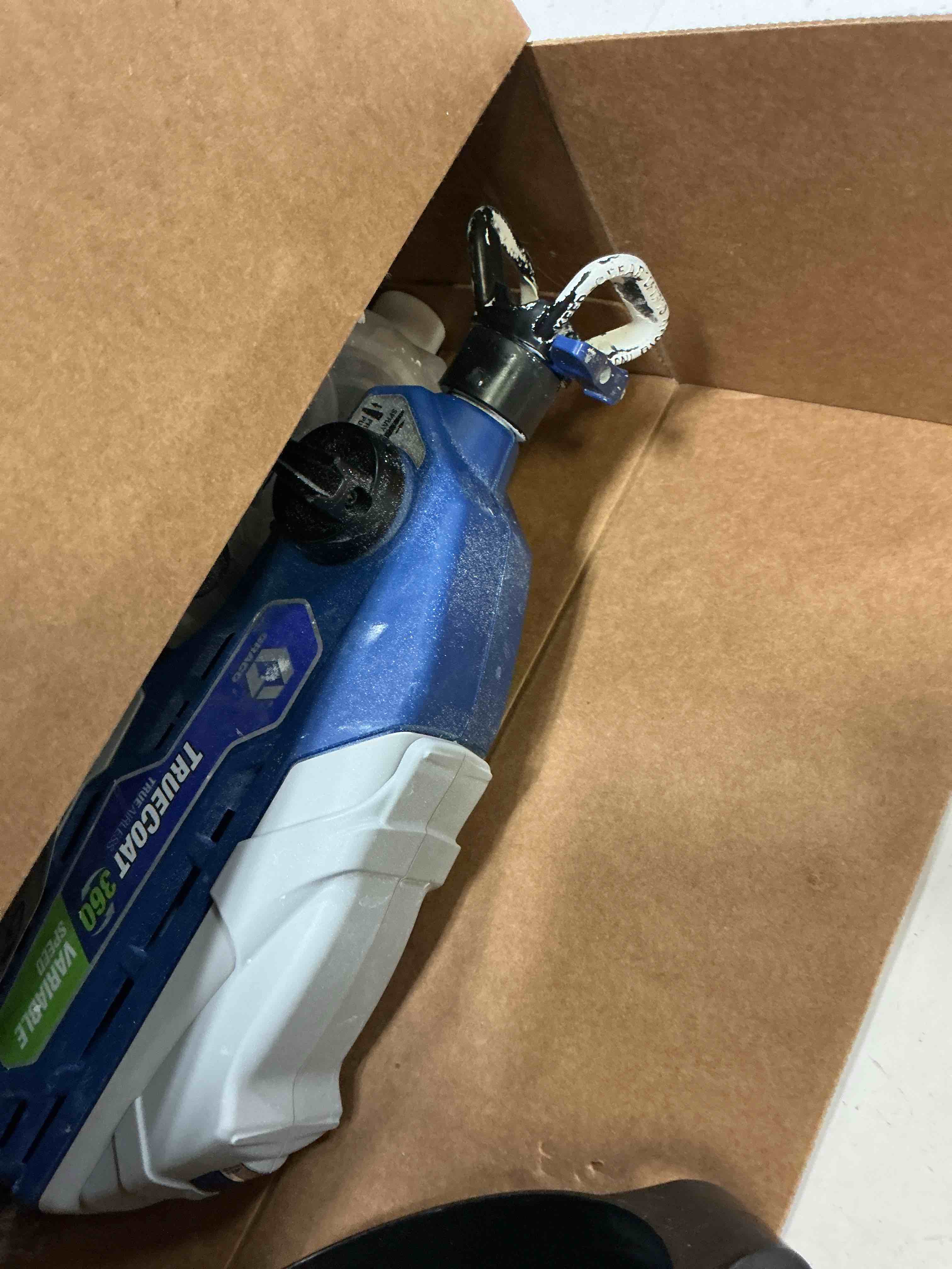 https://s3.amazonaws.com/lotting-images-prod/bidfta/PPE7020412_1789499123302.jpeg