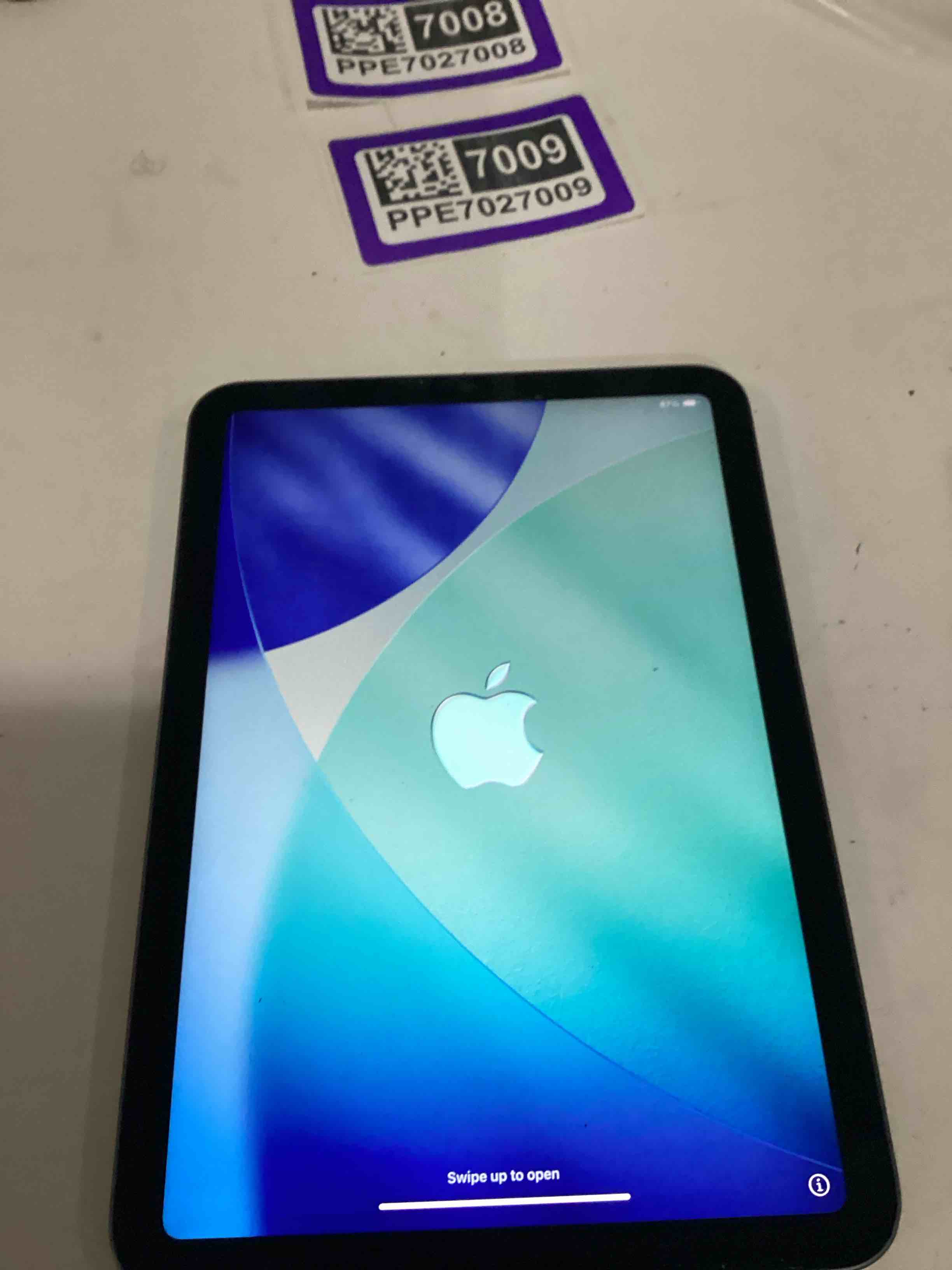 Apple -  8.3-Inch iPad mini (6th Generation) Wi-Fi - 64GB - Space - Gray