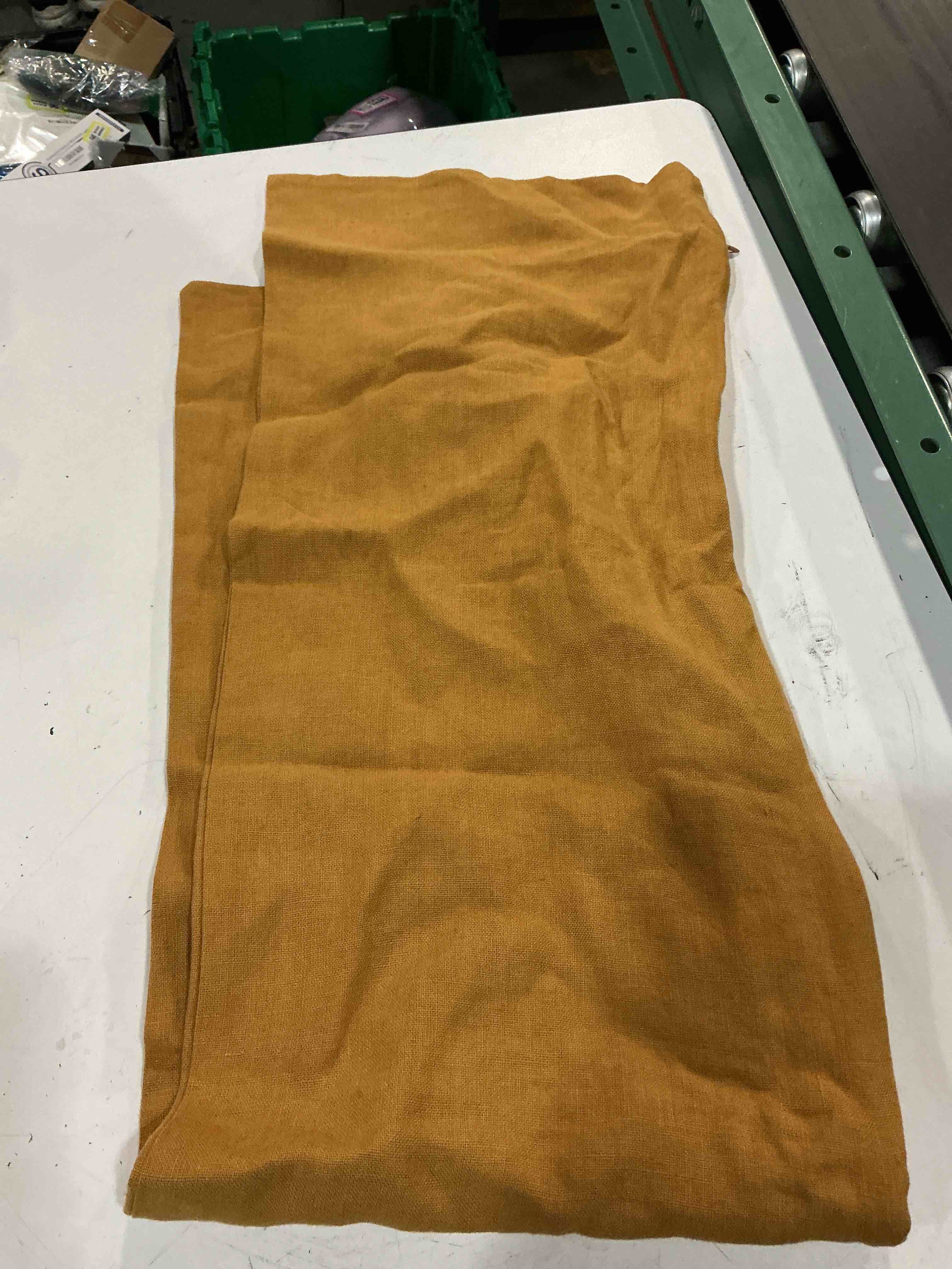 https://s3.amazonaws.com/lotting-images-prod/bidfta/PPE7038080_1789561814299.jpeg