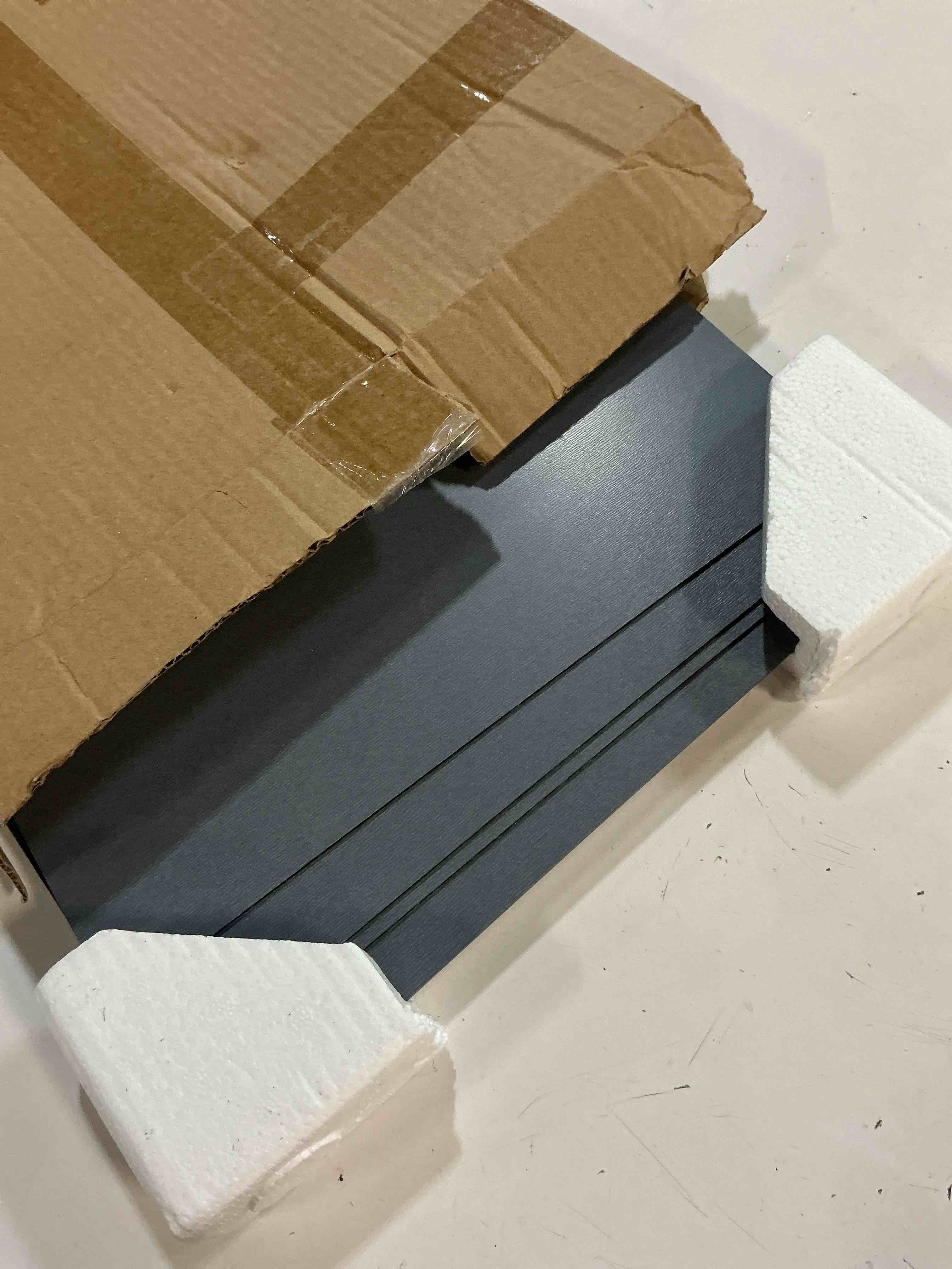 https://s3.amazonaws.com/lotting-images-prod/bidfta/PPE7043197_1789560402936.jpeg