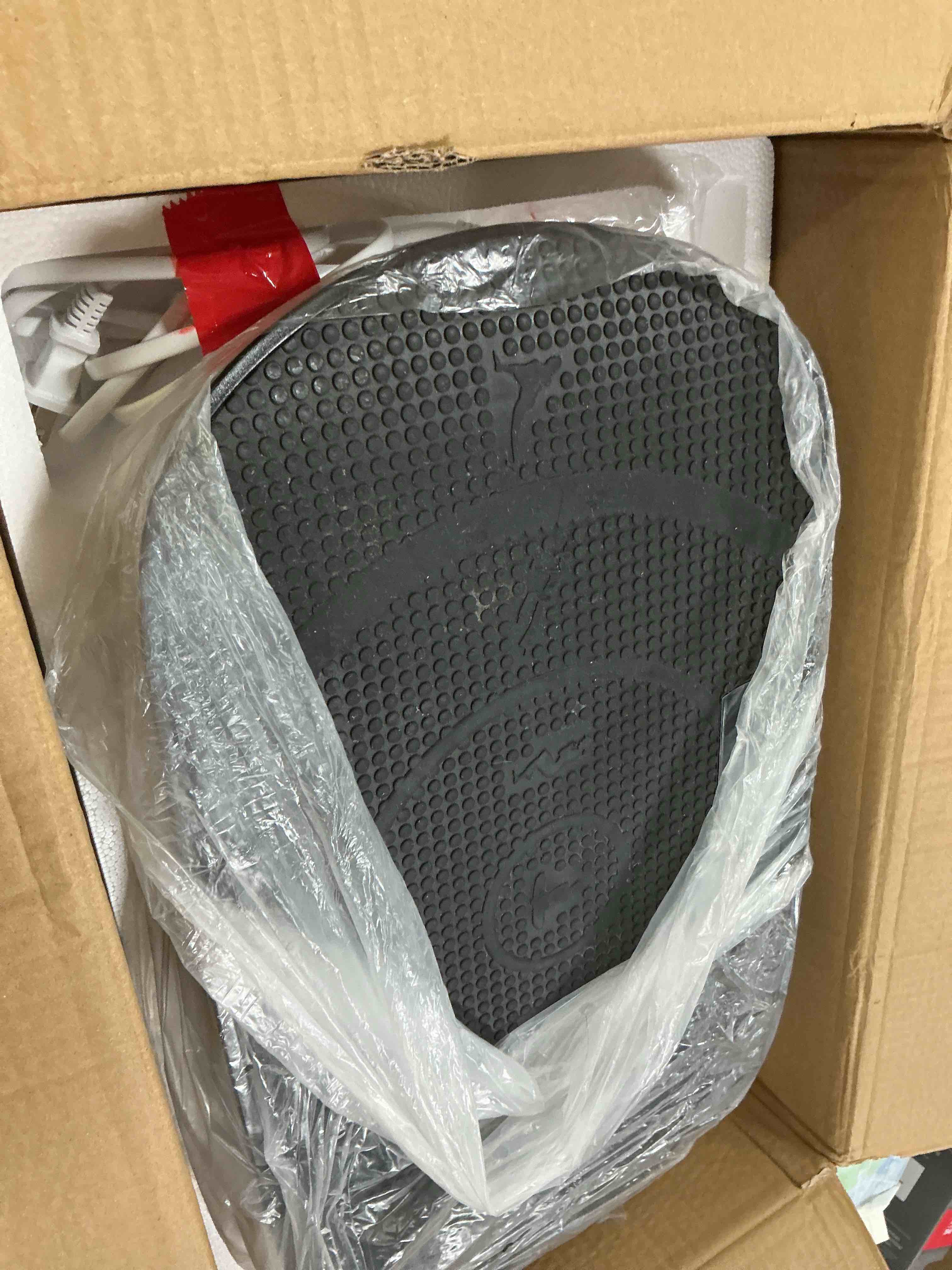 Condition photo showing As Is for merach vibration plate exercise machine, curved vibration plate for lymphatic drainage weight loss, vibrating plate with real-time calorie tracking on led display, workout equipment for home women men black