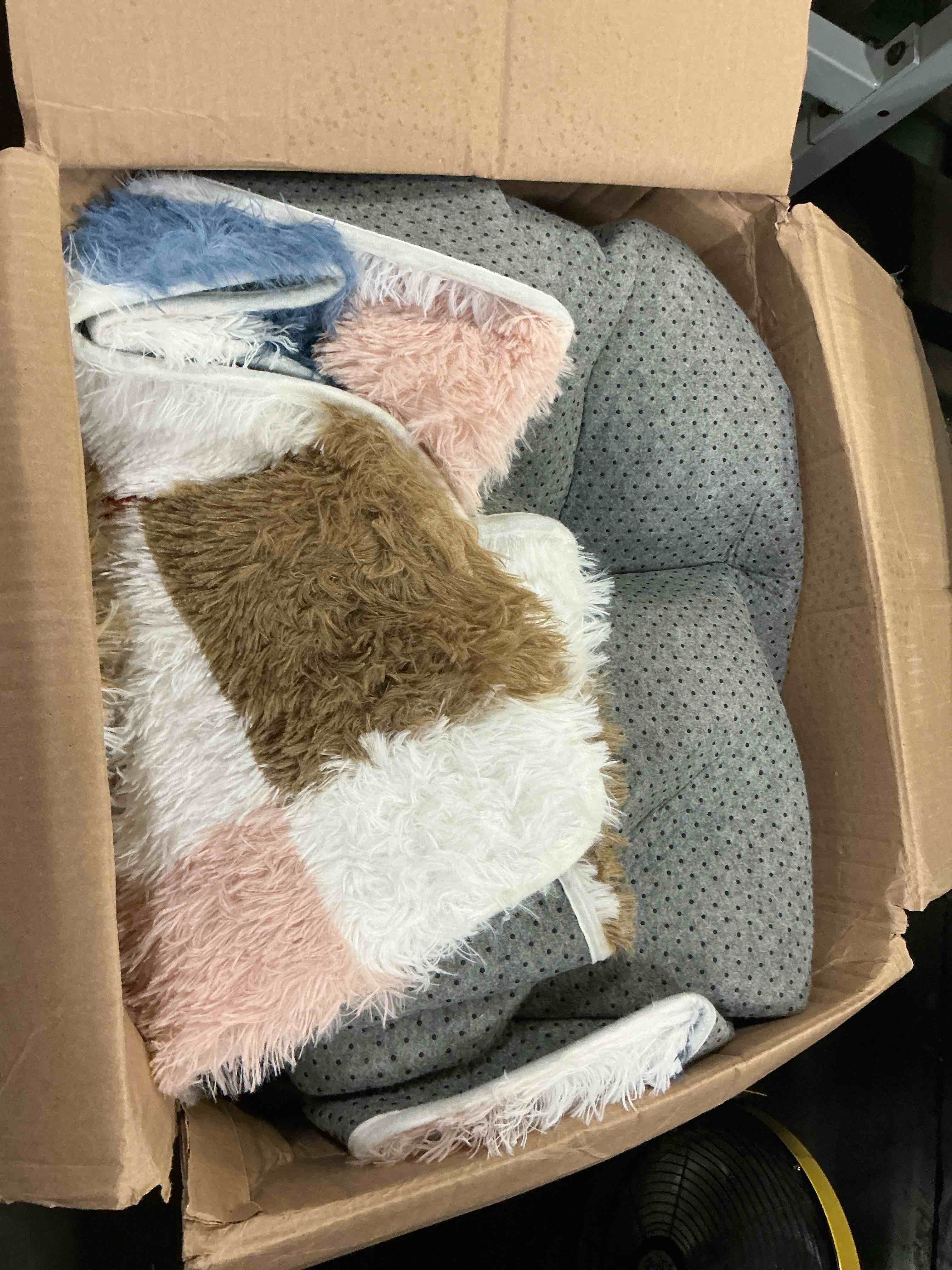 Condition photo showing As Is for multicolor checkered rug, large