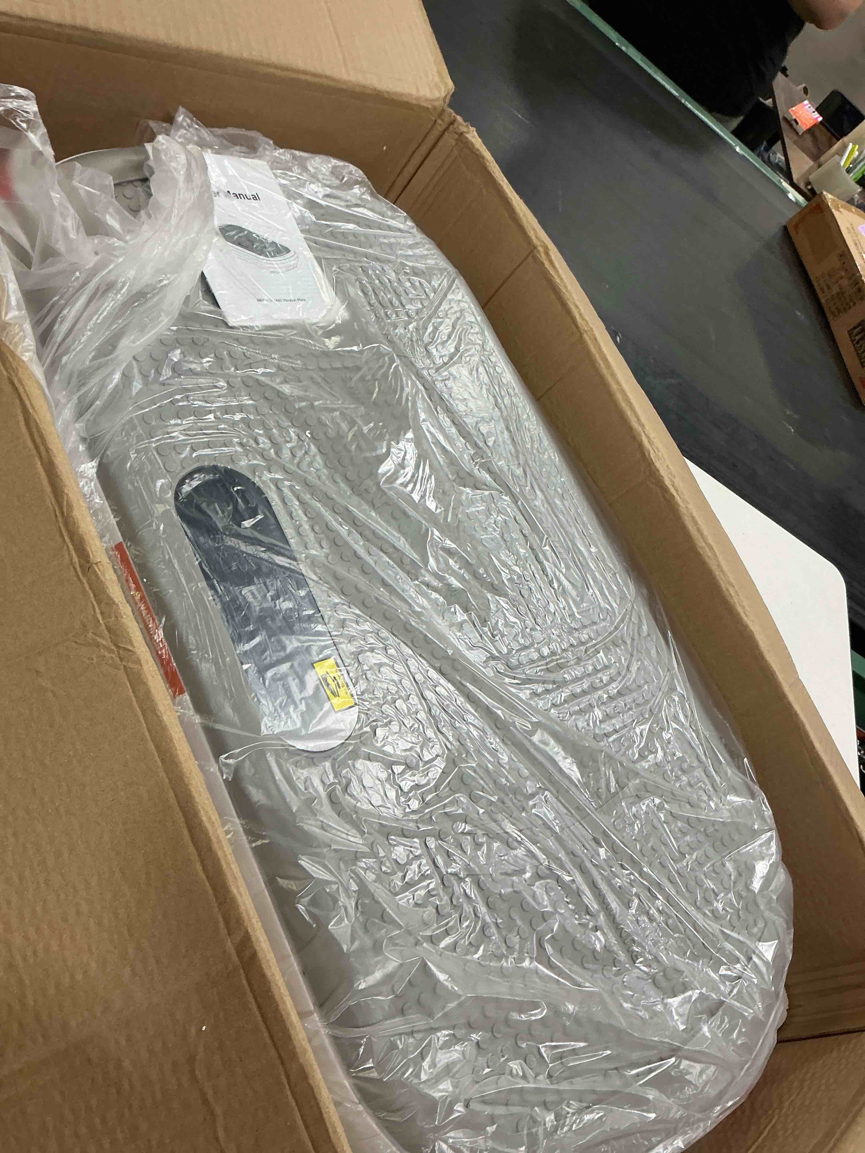 Condition photo showing New/Like New for merach vibration plate exercise machine, vibration plate 440 lbs capacity, bluetooth and silicone pedal, stimulate deep fat, vibration plate for lymphatic drainage, vibrating for weight loss white