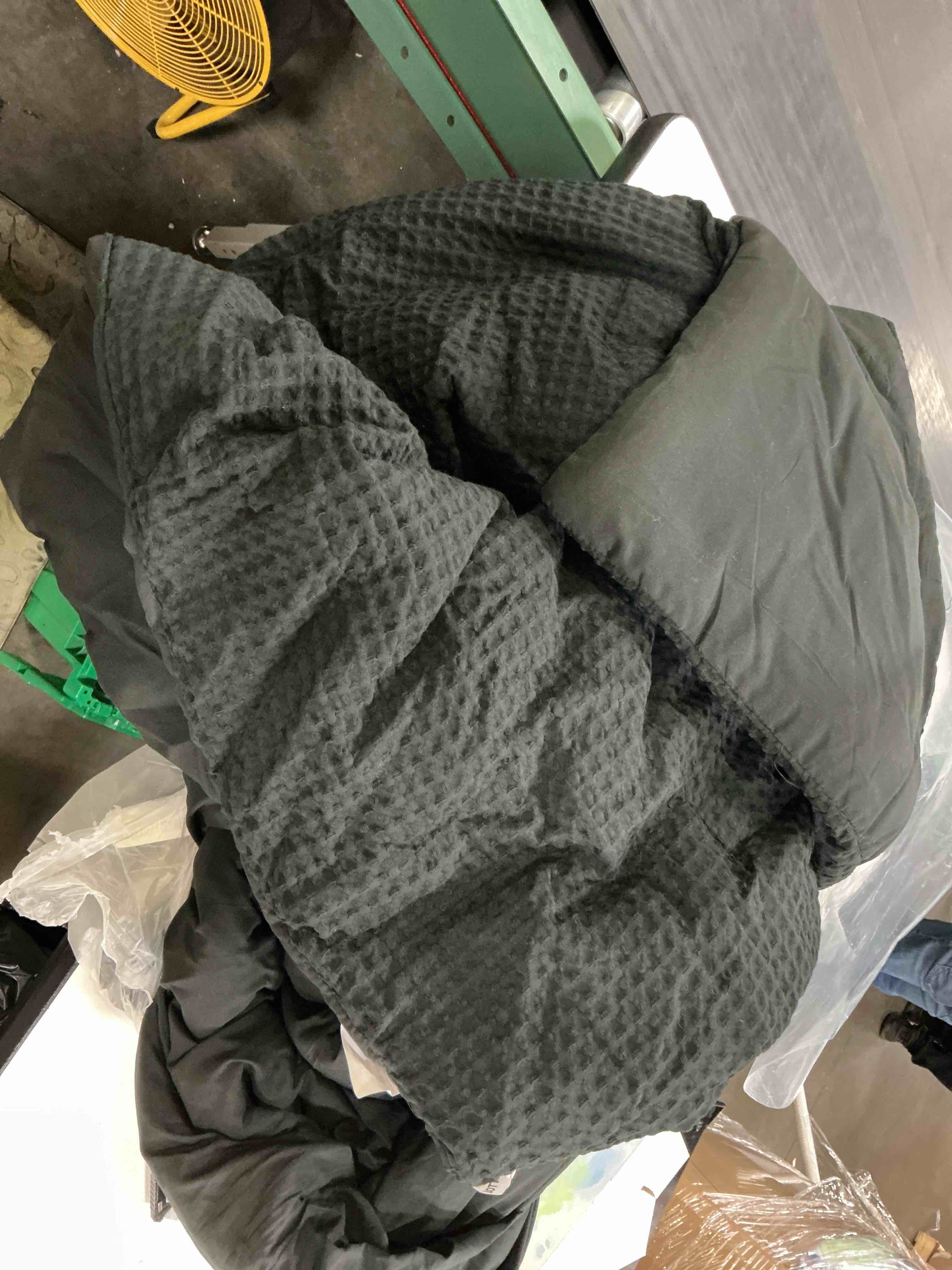 Condition photo showing As Is for phf waffle comforter set queen, black