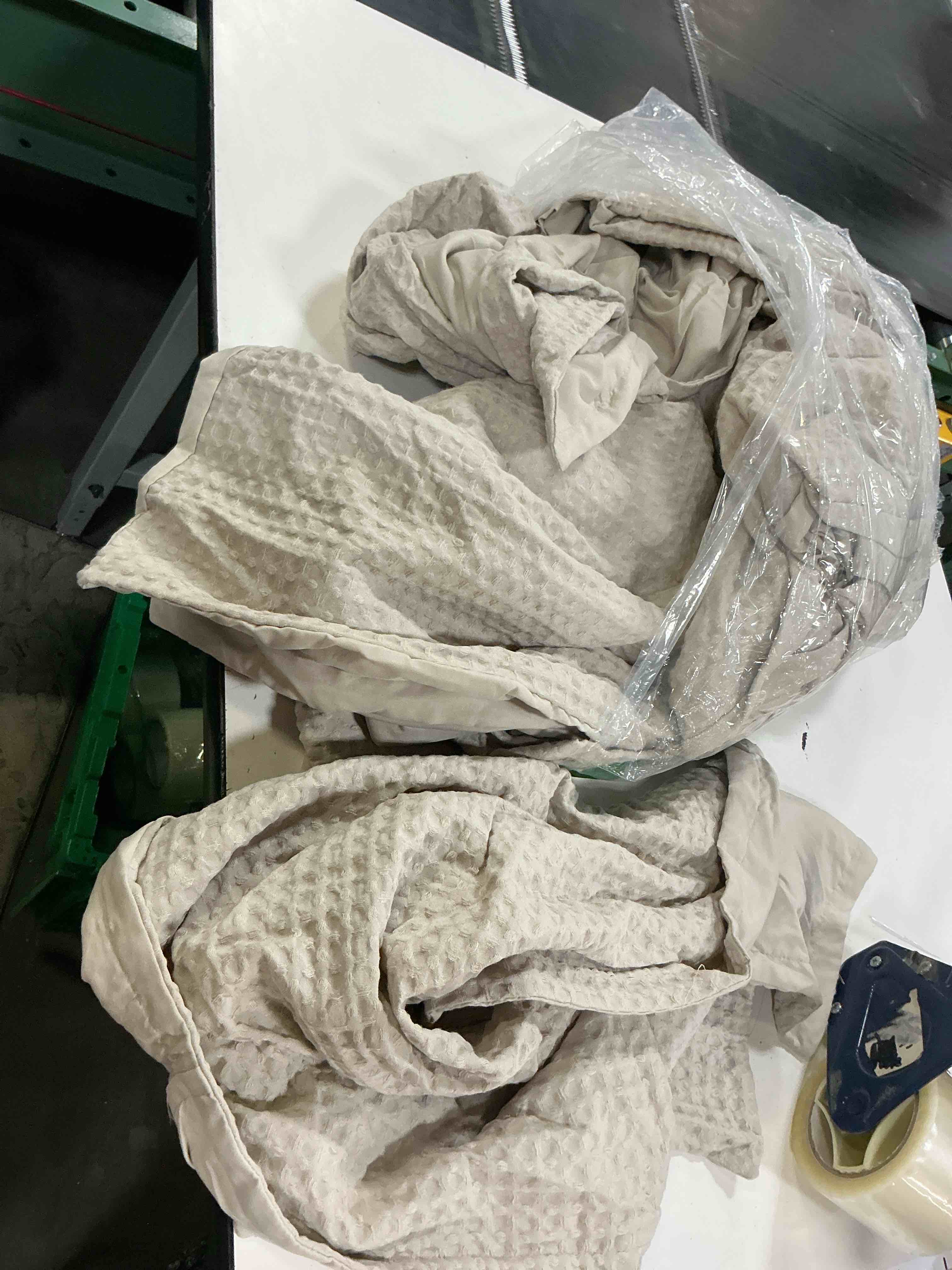 Condition photo showing As Is for beige waffle duvet set (size unknown)