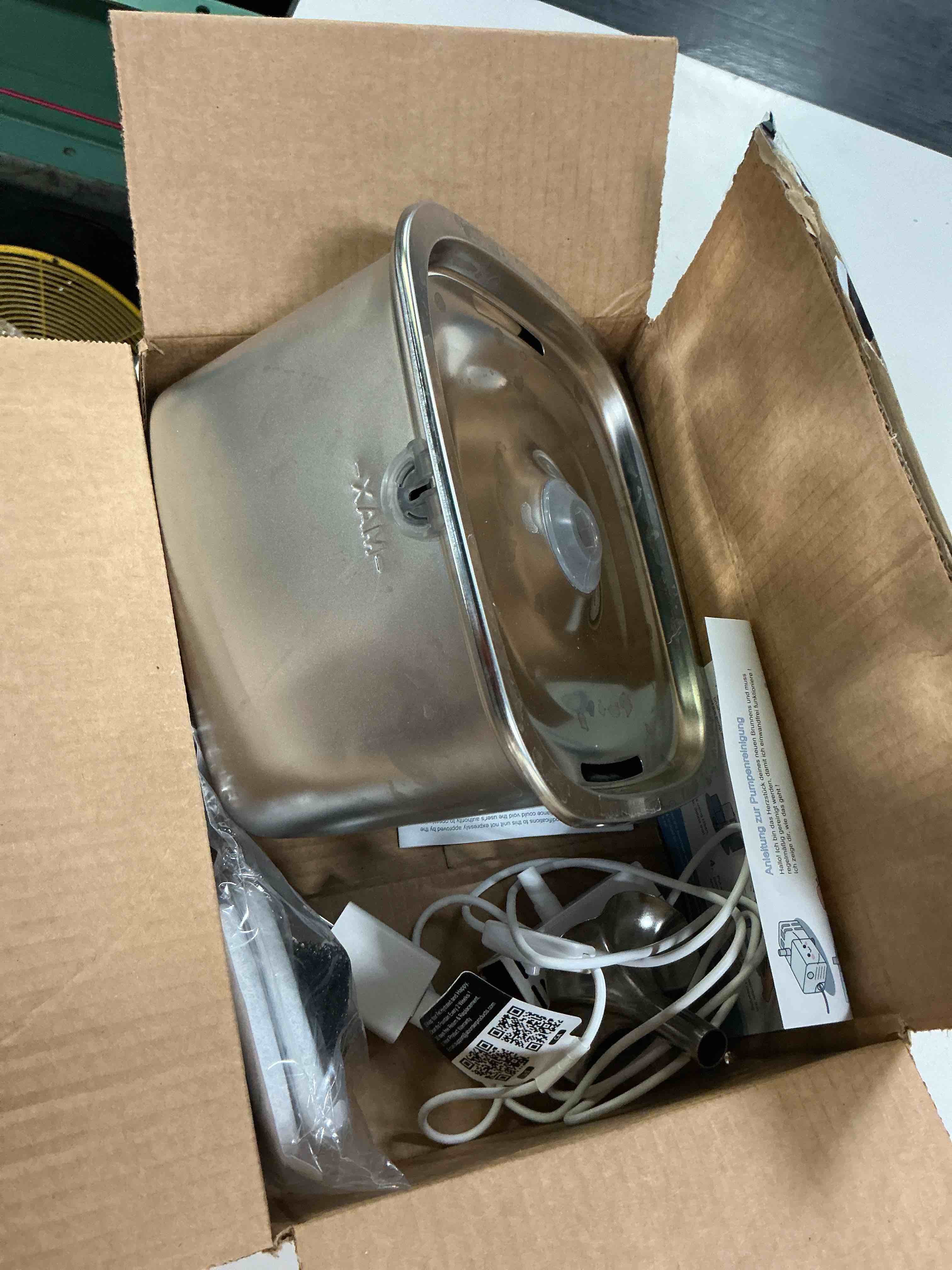 Condition photo showing As Is for xam pet fountain