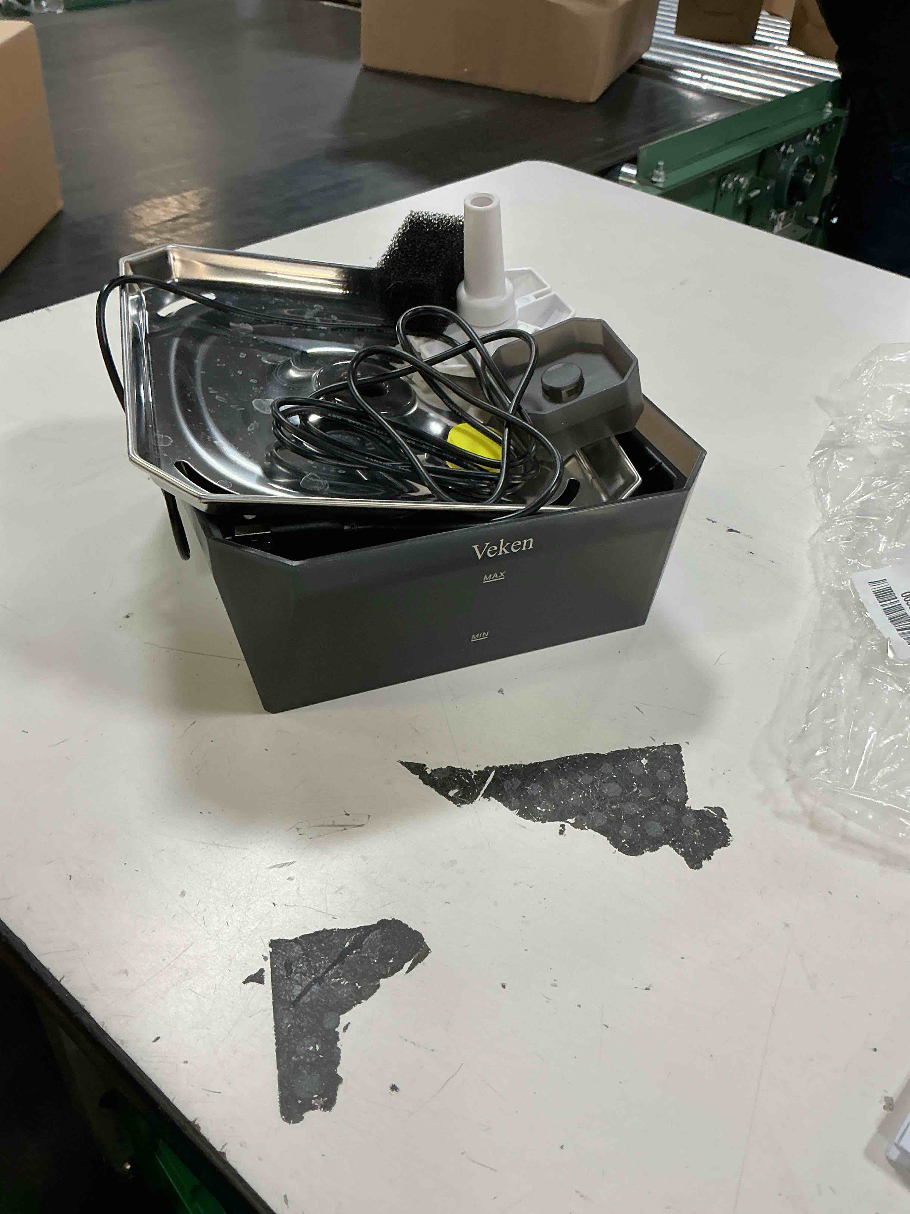 Condition photo showing As Is for veken small pet fountain 
