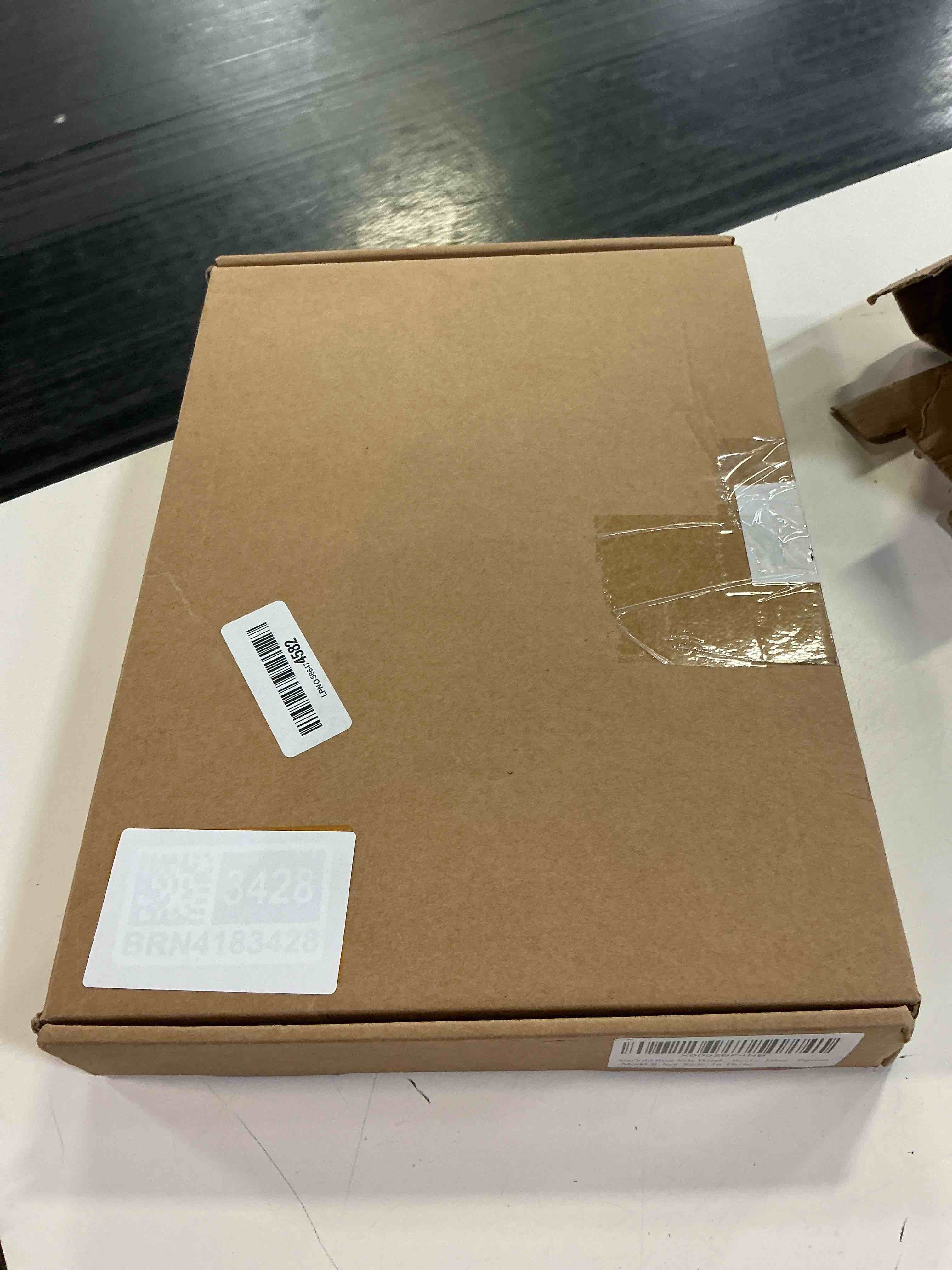 https://s3.amazonaws.com/lotting-images-prod/bidfta/PPE7227743_1789391223797.jpeg