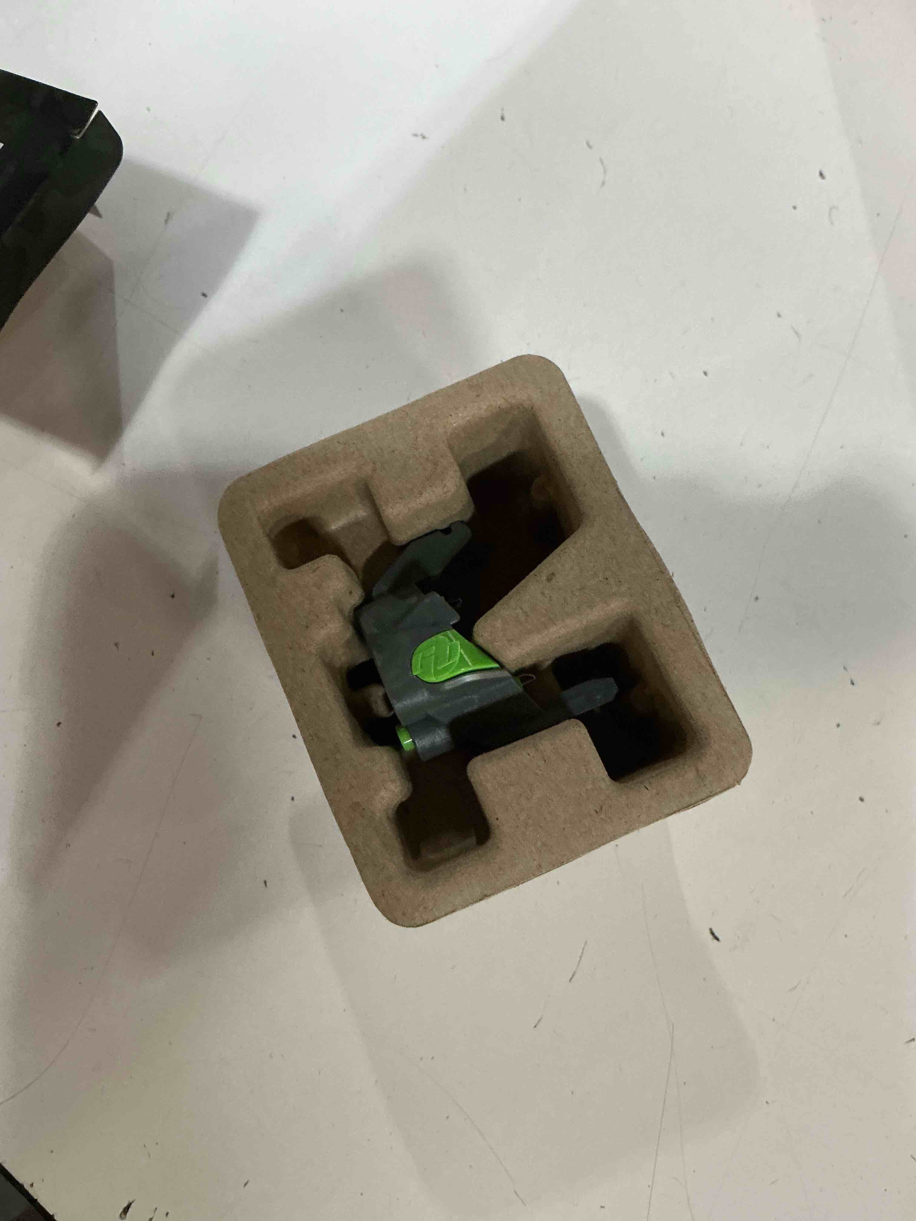https://s3.amazonaws.com/lotting-images-prod/bidfta/PPE7256651_1789403650816.jpeg