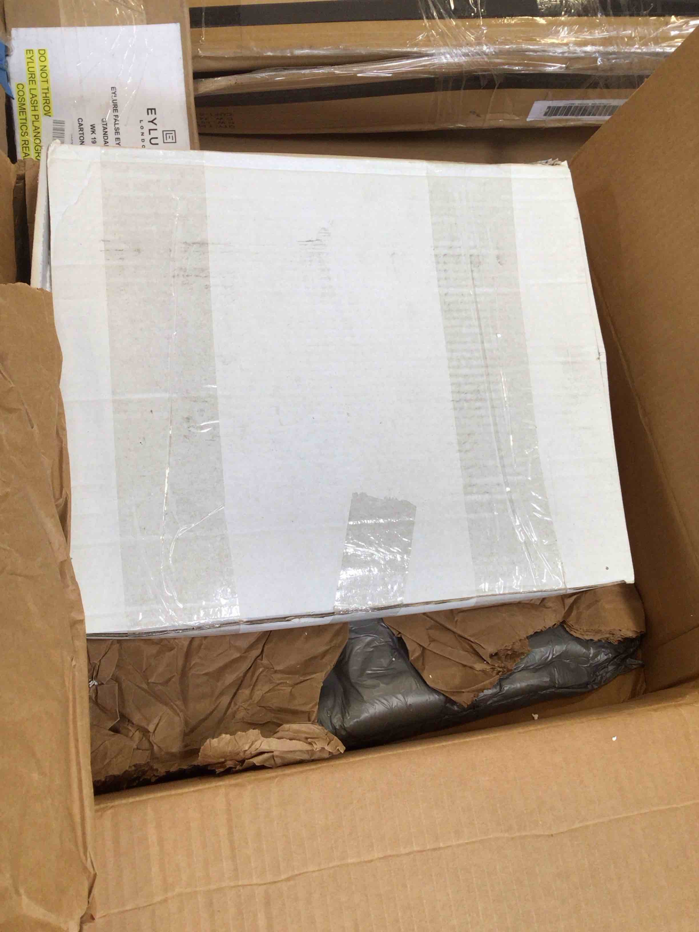 Condition photo showing Good Condition for satori storm 12-in x 12-in glossy natural stone marble marble look herringbone mosaic floor