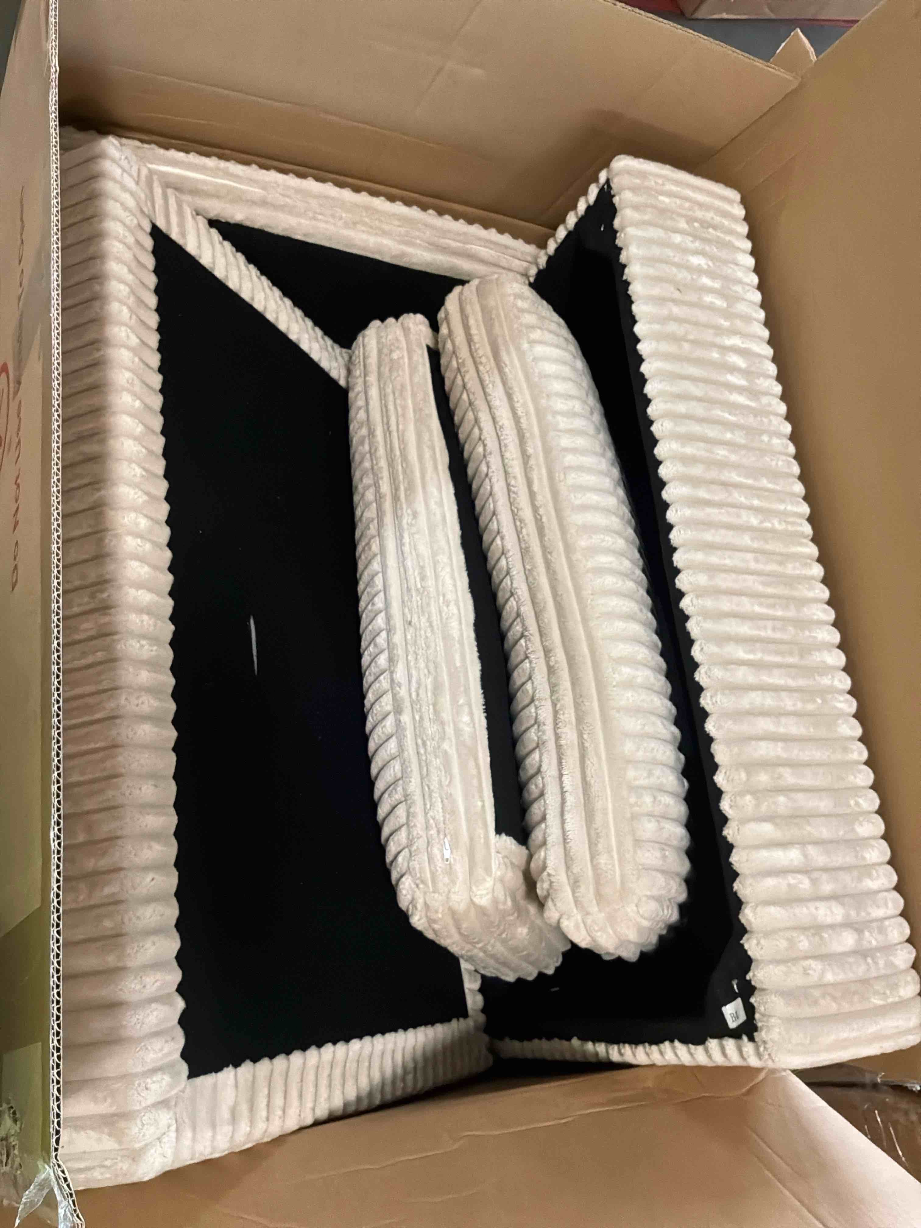 https://s3.amazonaws.com/lotting-images-prod/bidfta/PPE7337865_1788984383598.jpeg