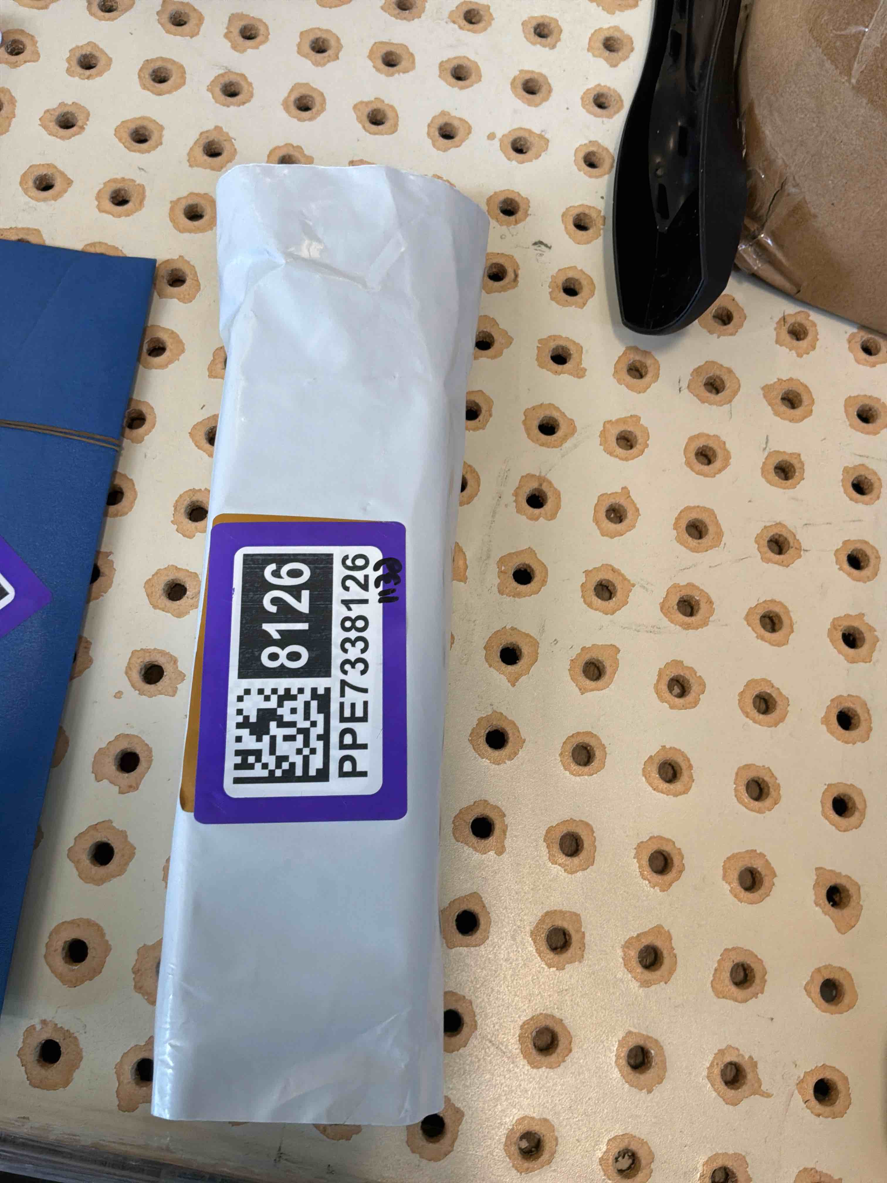 https://s3.amazonaws.com/lotting-images-prod/bidfta/PPE7338126_1789485381120.jpeg