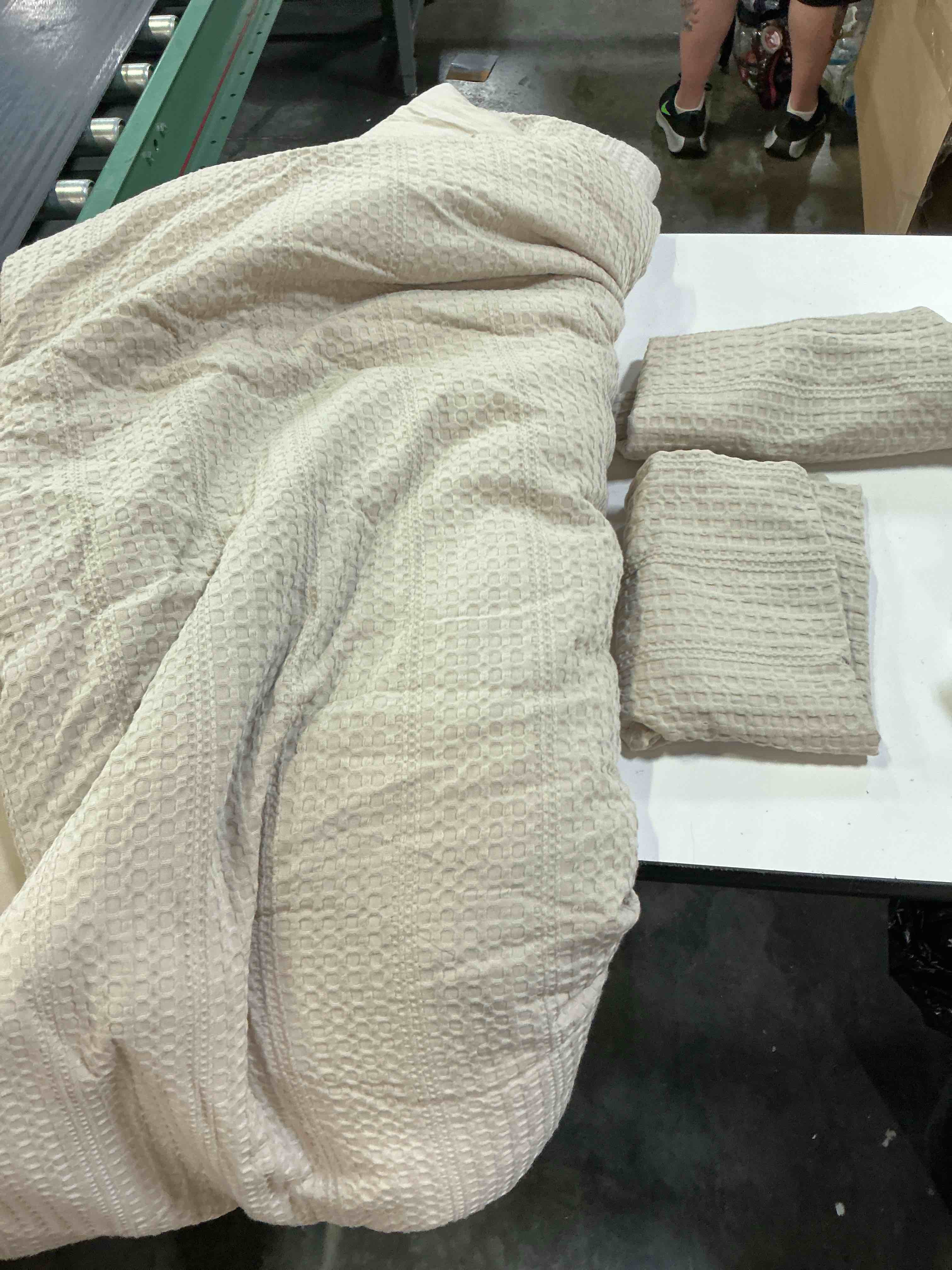 Condition photo showing Good Condition for phf waffle comforter , natural/line queen size 90” x90” soft waffle weave, lightweight & breathable all-season comfort. no pilling or fading. includes 1 comforter with 2 shams.