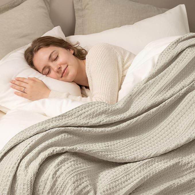 phf waffle comforter , natural/line cal king size 104” x90” soft waffle weave, lightweight & breathable all-season comfort. no pilling or fading. includes 1 comforter with 2 shams.