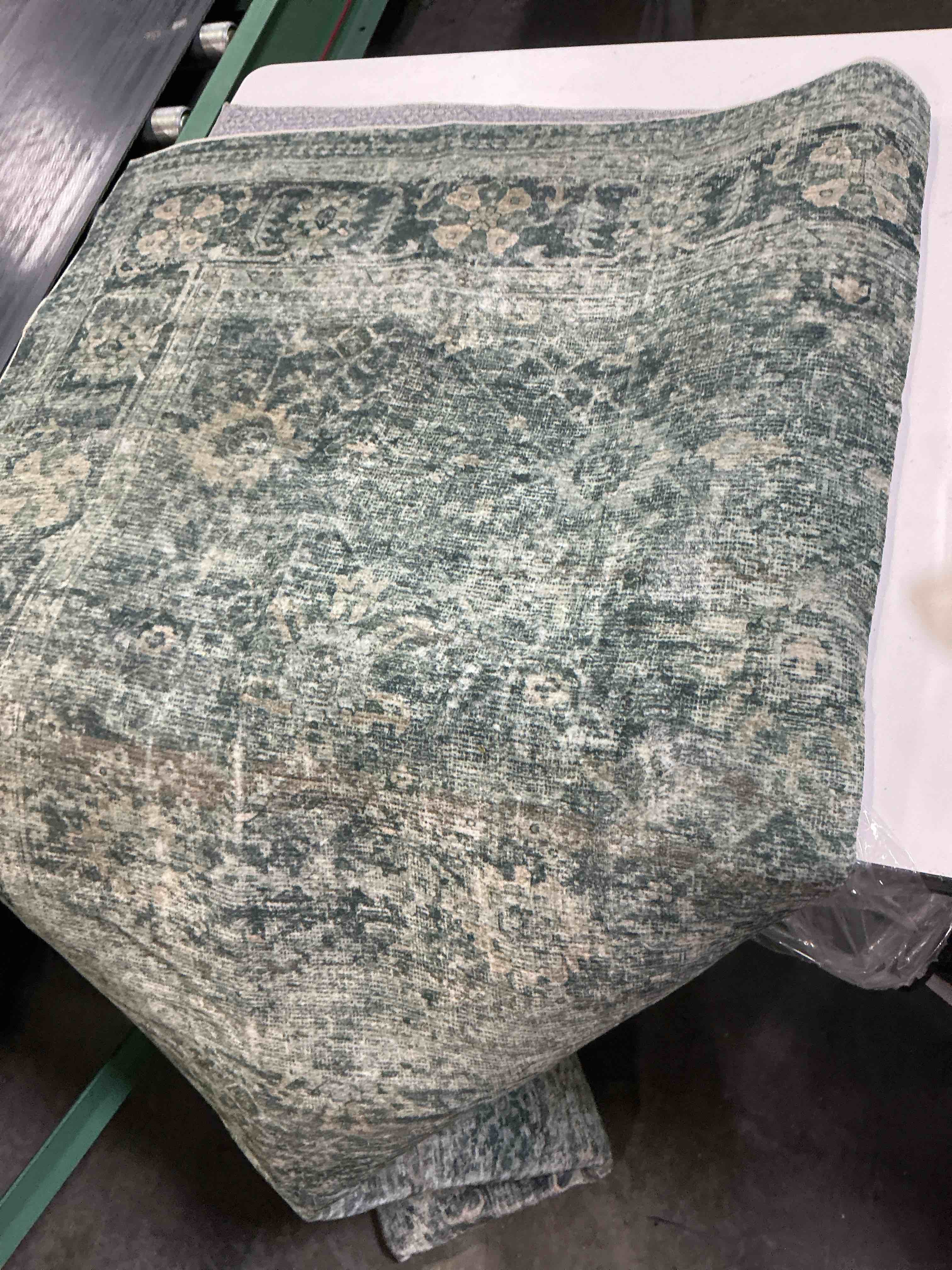 Condition photo showing Good Condition for loloi magnolia 4x6 home by joanna gaines x loloi banks collection machine washable ban-03 blue / lagoon, area rug