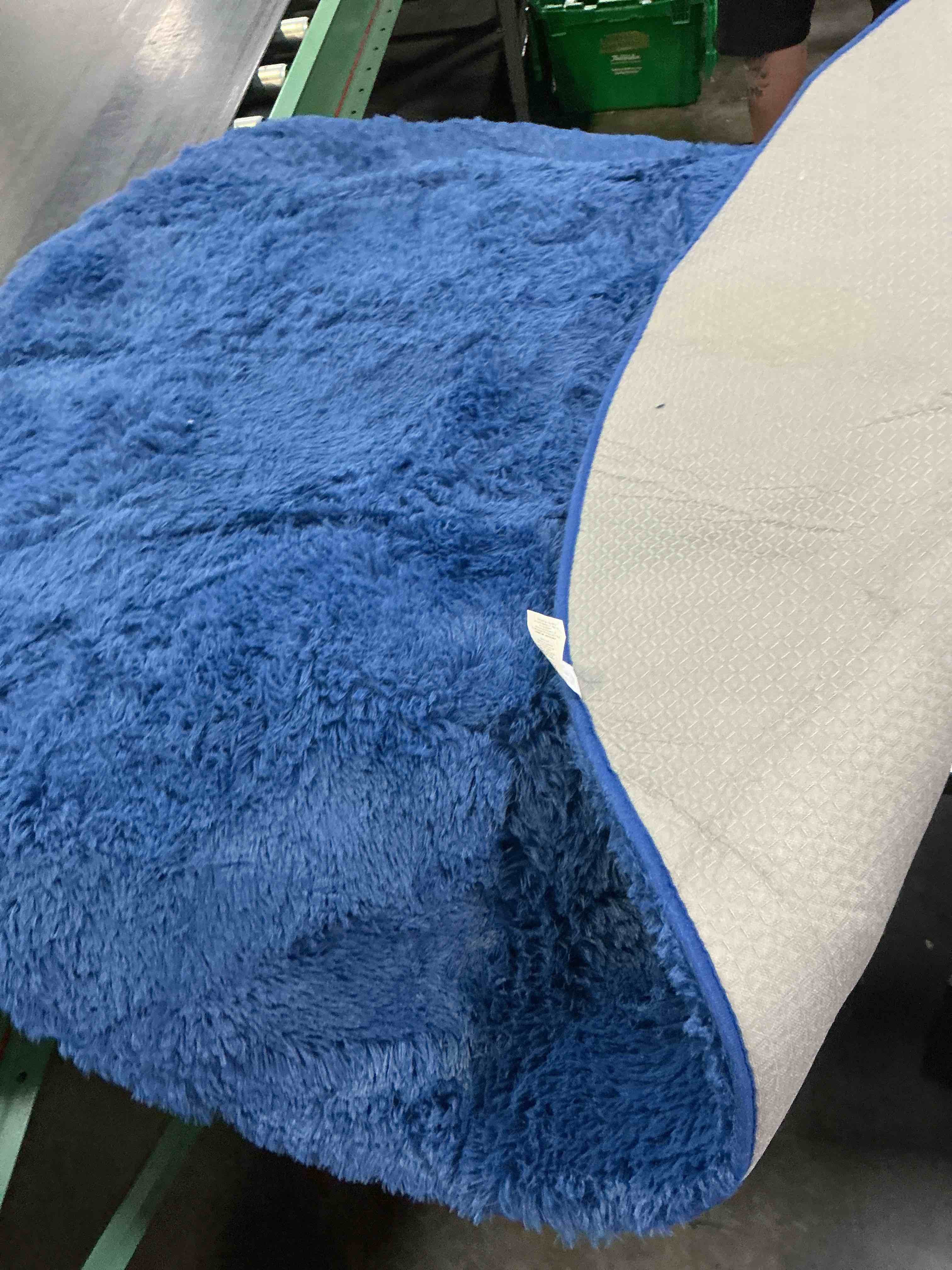 Condition photo showing Good Condition for ophanie round rug 5ft blue circle area rug, boys room decor, fluffy fuzzy bedroom carpet, plush soft shaggy living room rugs for home aesthetic with over 99 pcs pile fibers