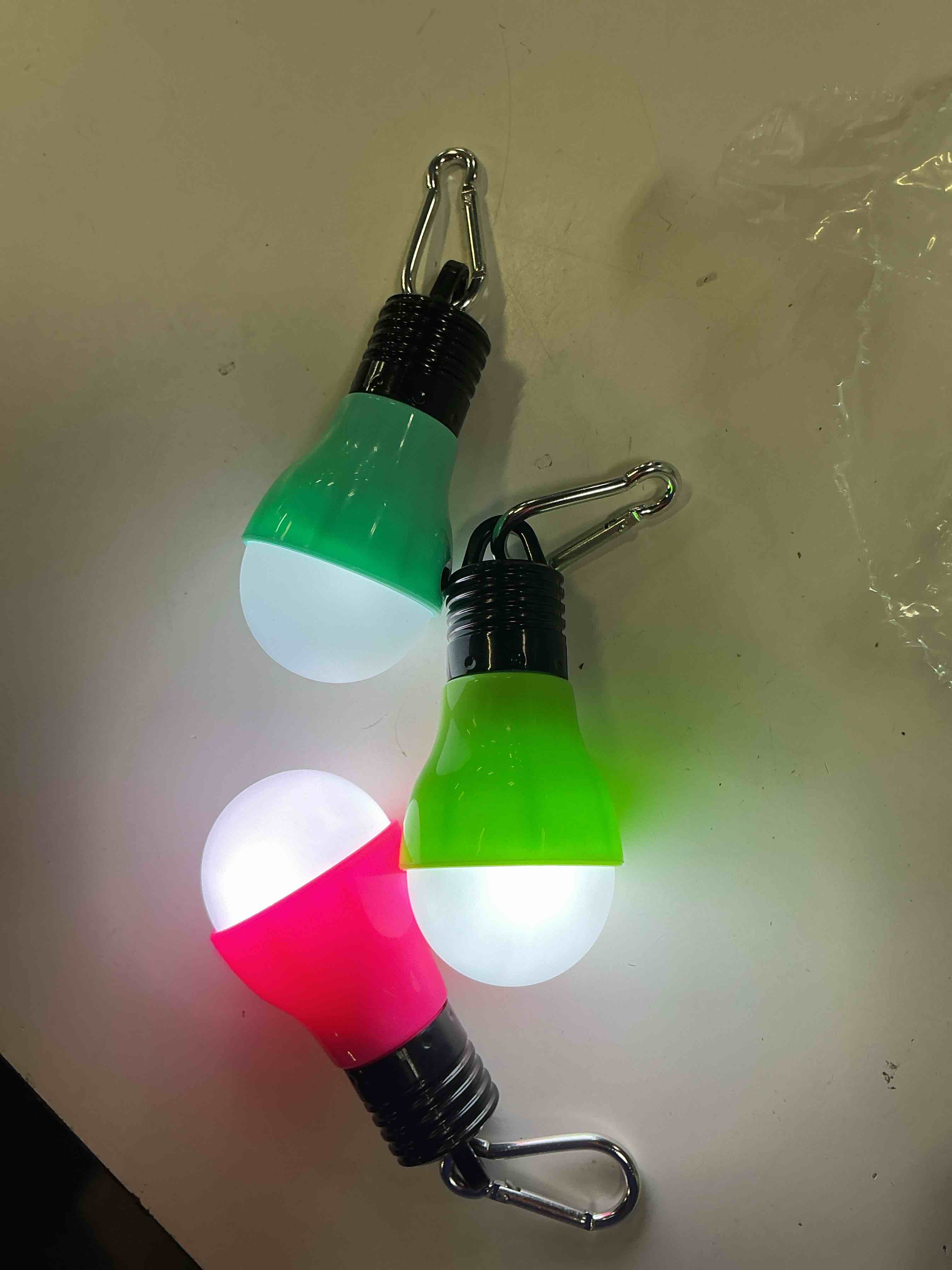 Condition photo showing Good Condition for everbrite 3-pack camping lights - 3 lighting modes, outdoor portable led bulbs ideal for kids' adventure activities, camping, emergency and more, 3 x aaa batteries included