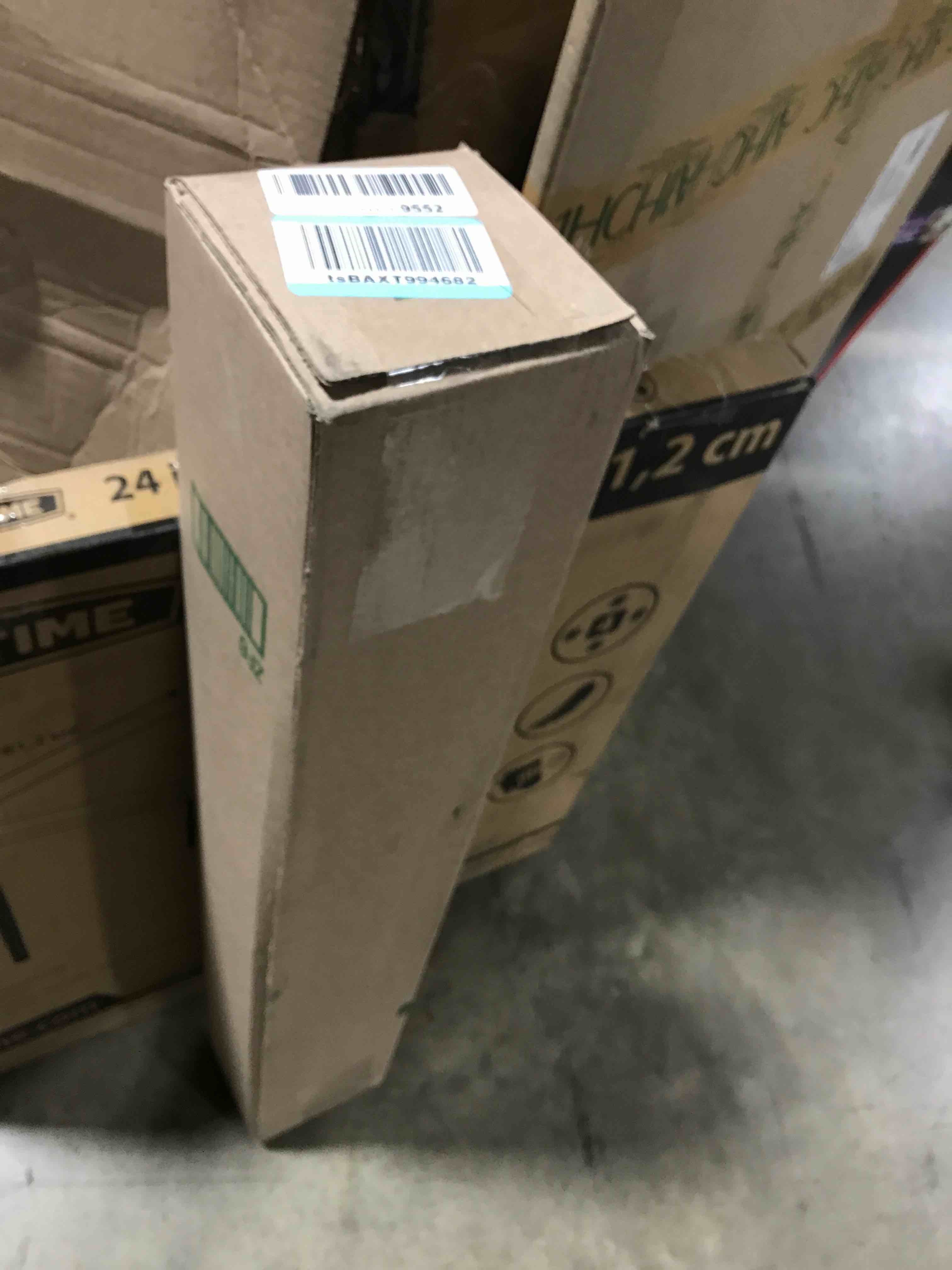 https://s3.amazonaws.com/lotting-images-prod/bidfta/PUR1704449_1724167500155.jpeg
