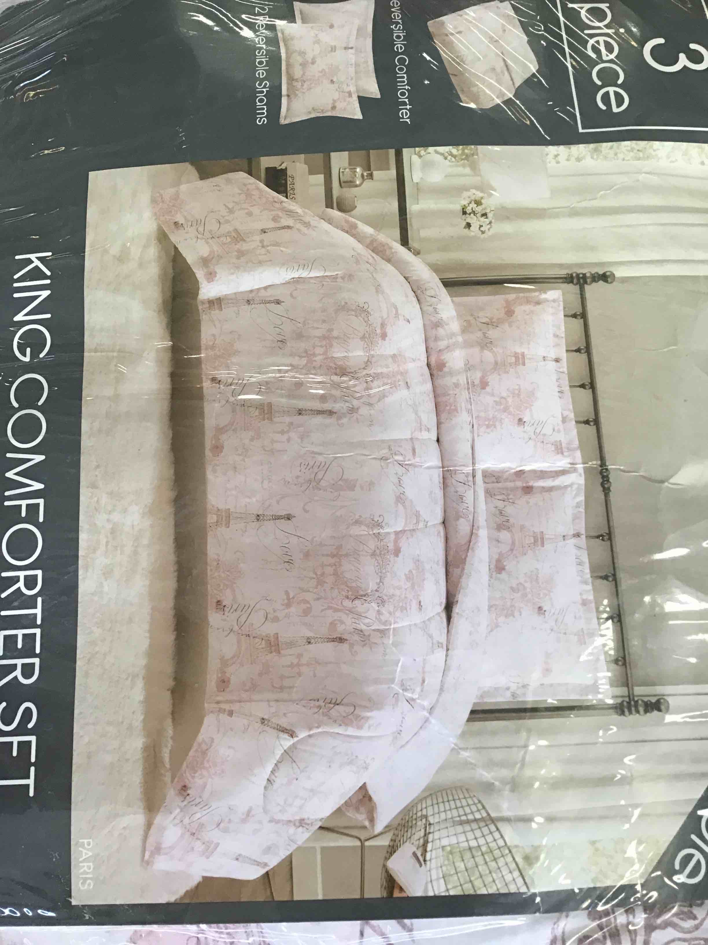 3 piece king. comforter set reversible Paris themed