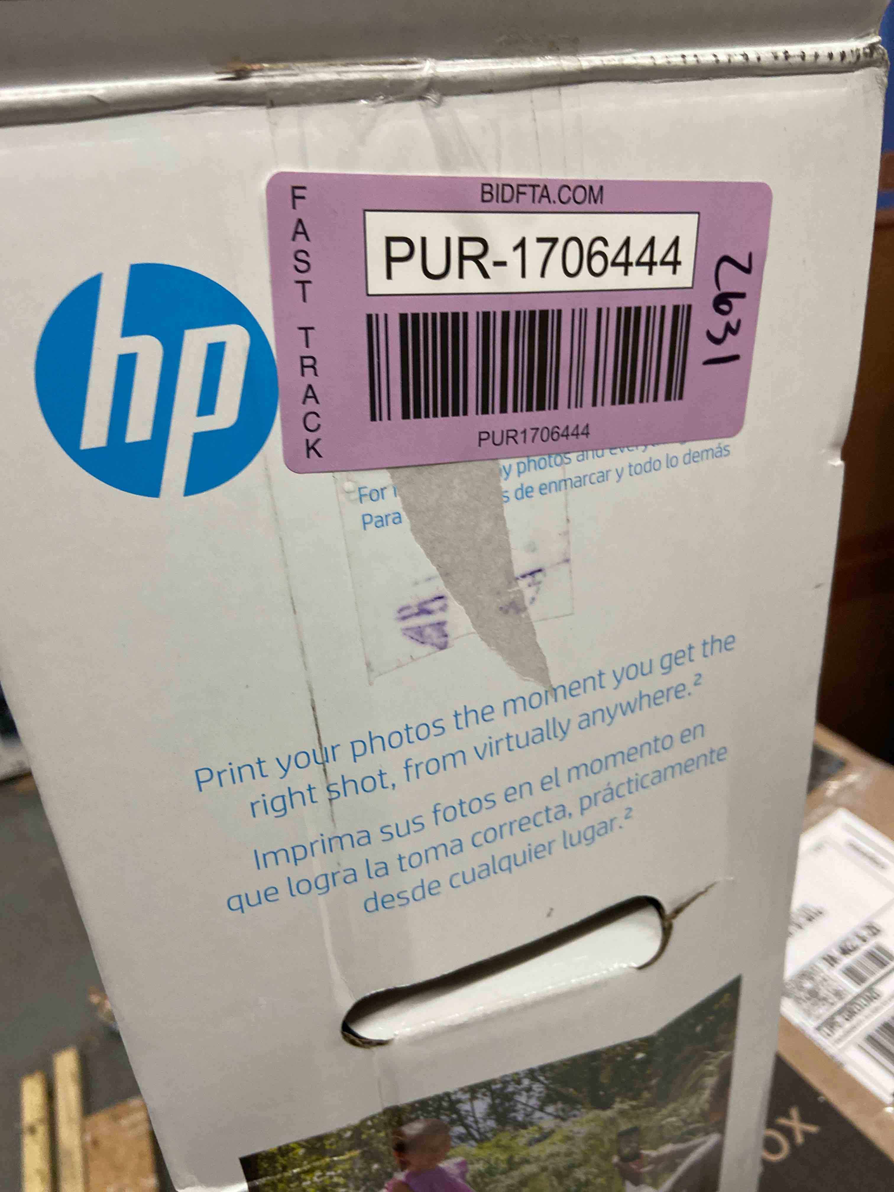 https://s3.amazonaws.com/lotting-images-prod/bidfta/PUR1706444_1697674061779.jpeg