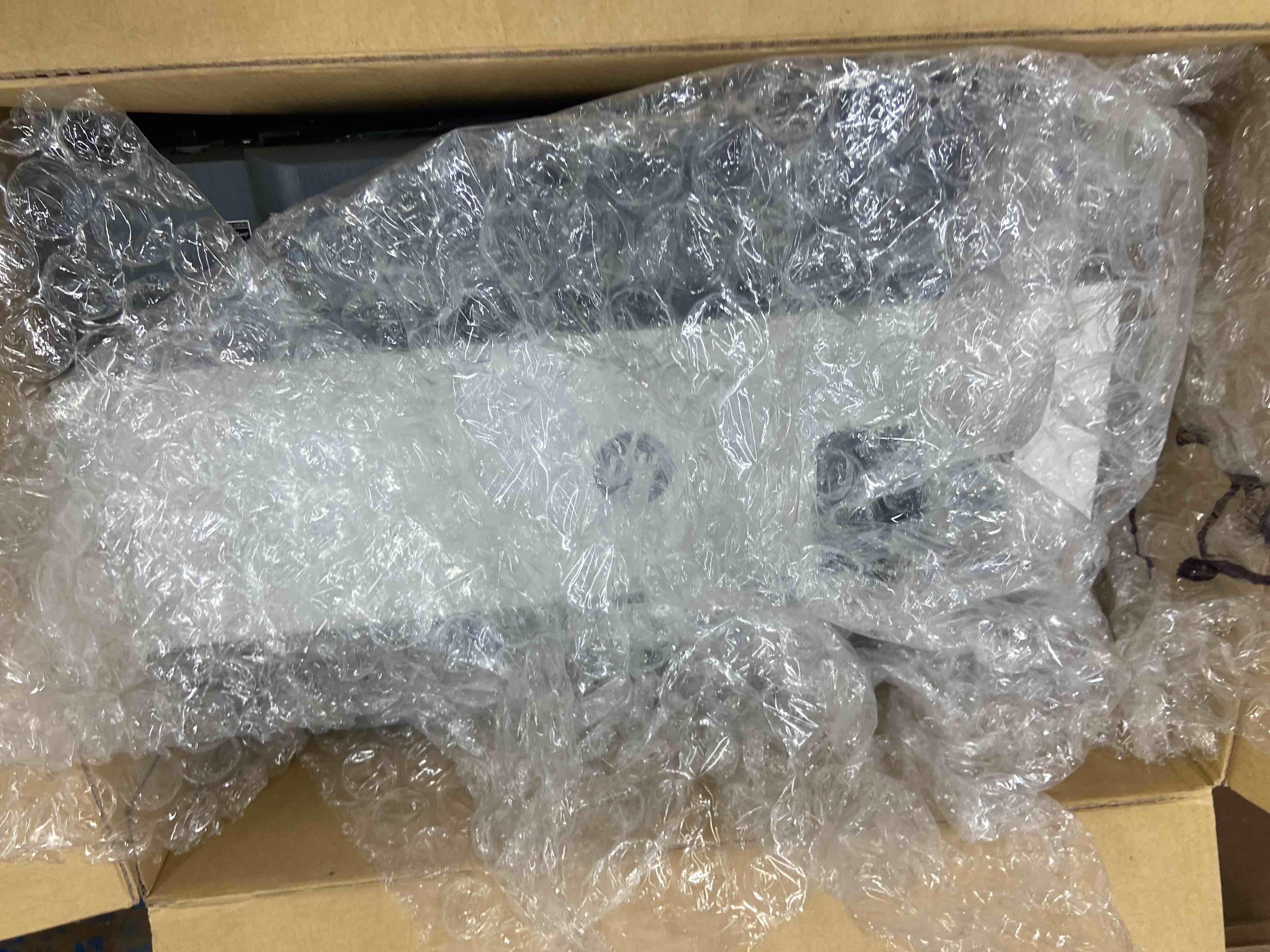 https://s3.amazonaws.com/lotting-images-prod/bidfta/PUR1706445_1697674148580.jpeg