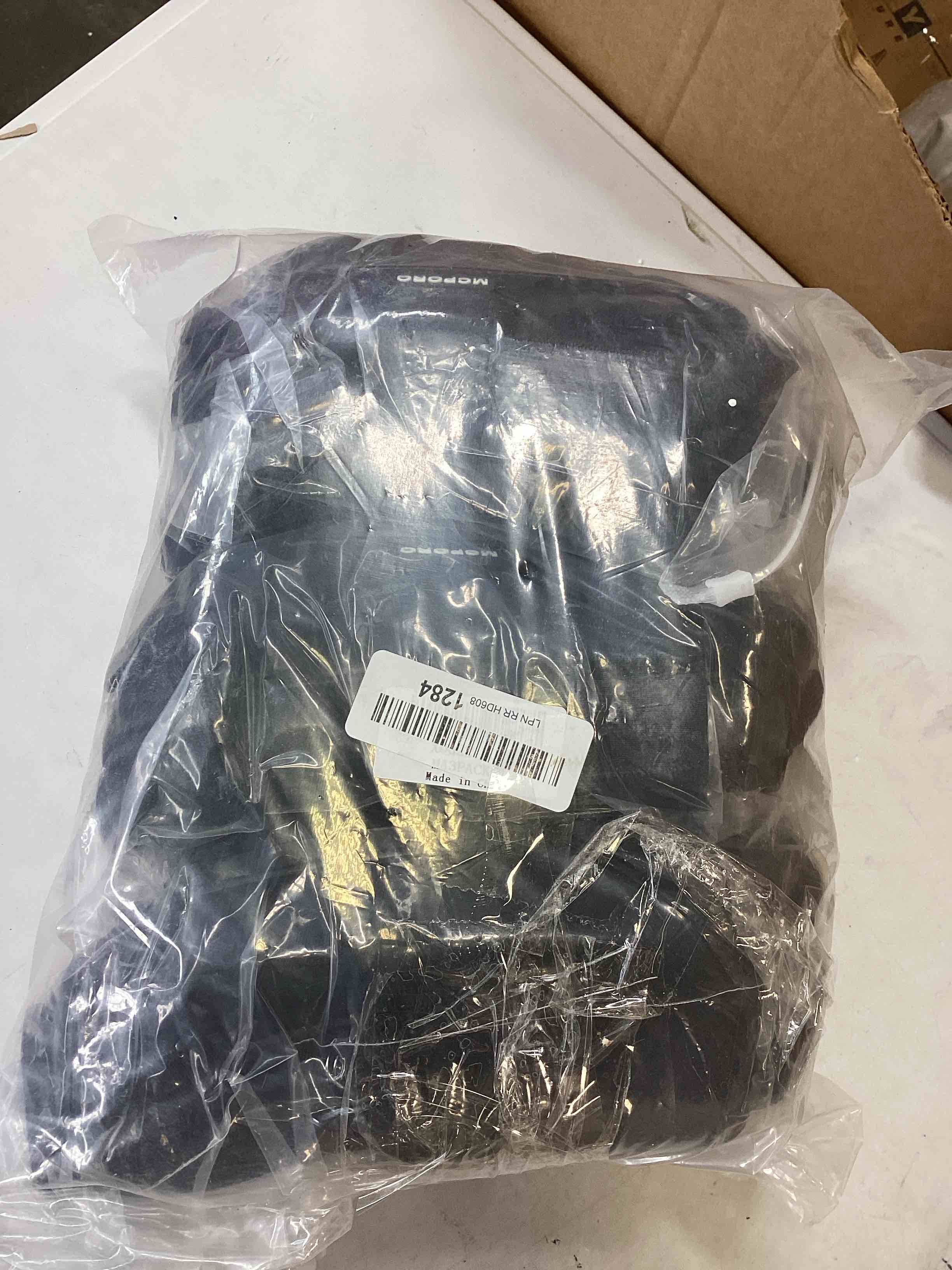 https://s3.amazonaws.com/lotting-images-prod/bidfta/PUR1709053_1718649945347.jpeg