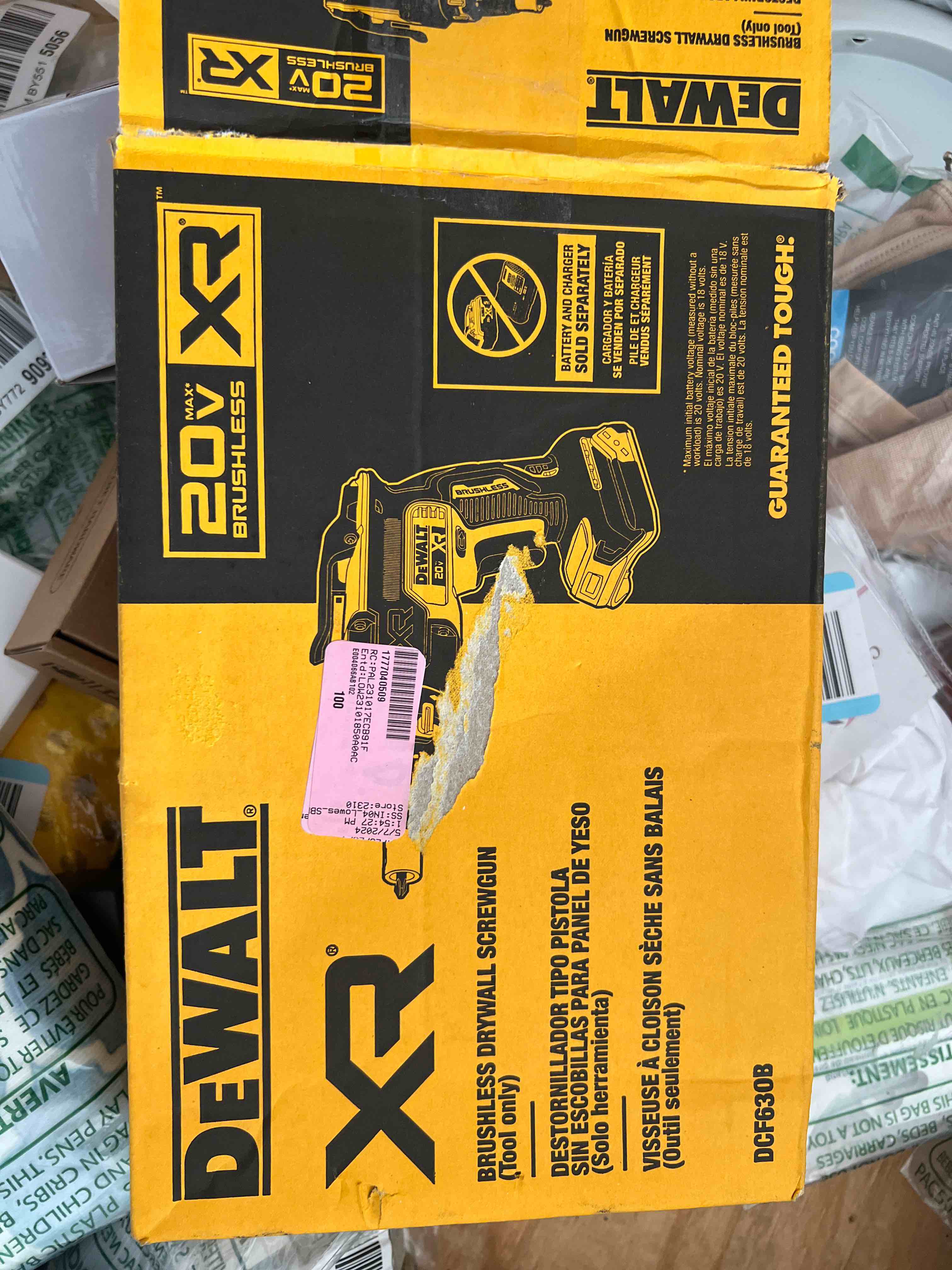 https://s3.amazonaws.com/lotting-images-prod/bidfta/PUR1713614_1717975617619.jpeg