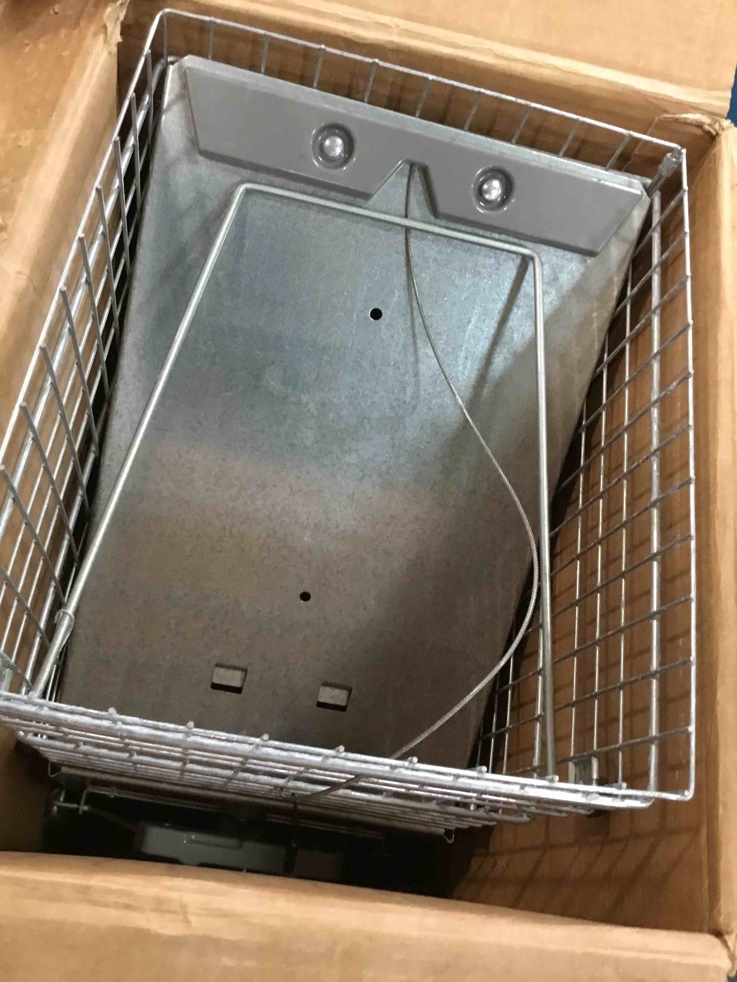 https://s3.amazonaws.com/lotting-images-prod/bidfta/PUR1715721_1718994642625.jpeg
