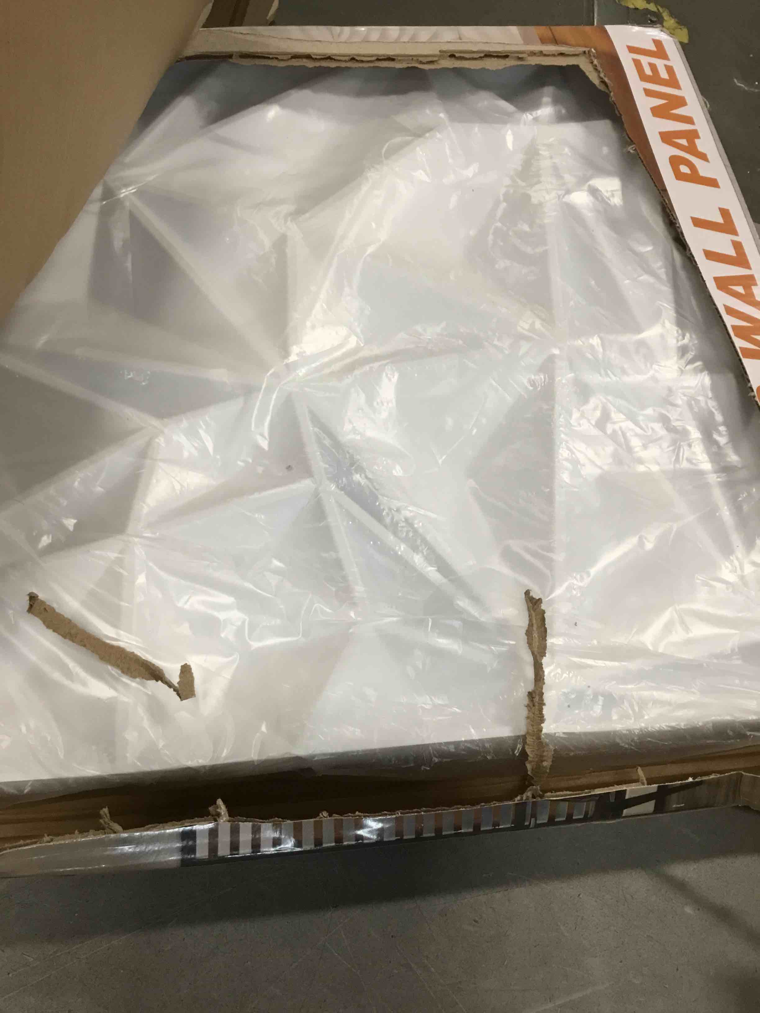 https://s3.amazonaws.com/lotting-images-prod/bidfta/PUR1716350_1719407408378.jpeg
