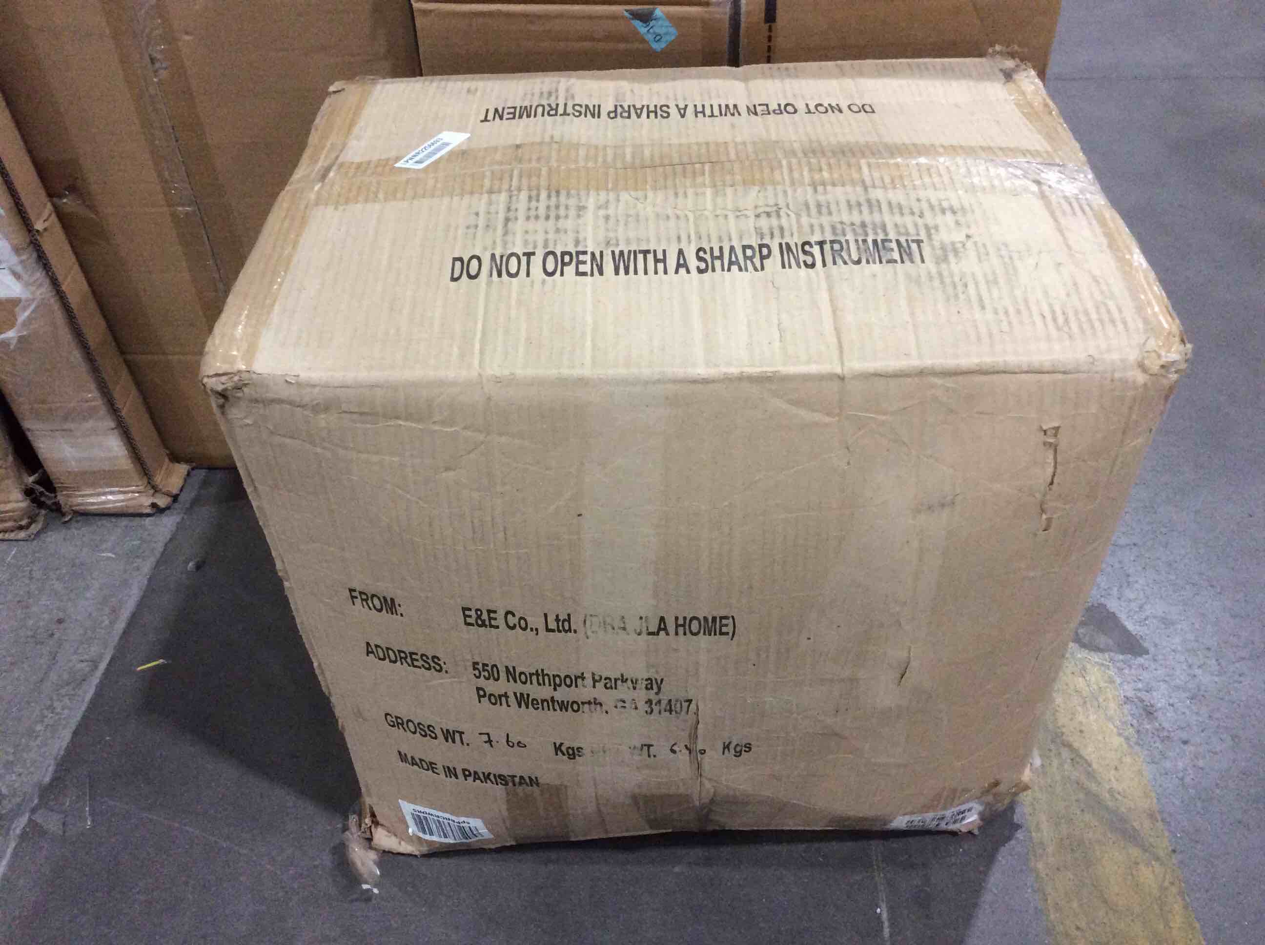 https://s3.amazonaws.com/lotting-images-prod/bidfta/PUR1723881_1698161076367.jpeg