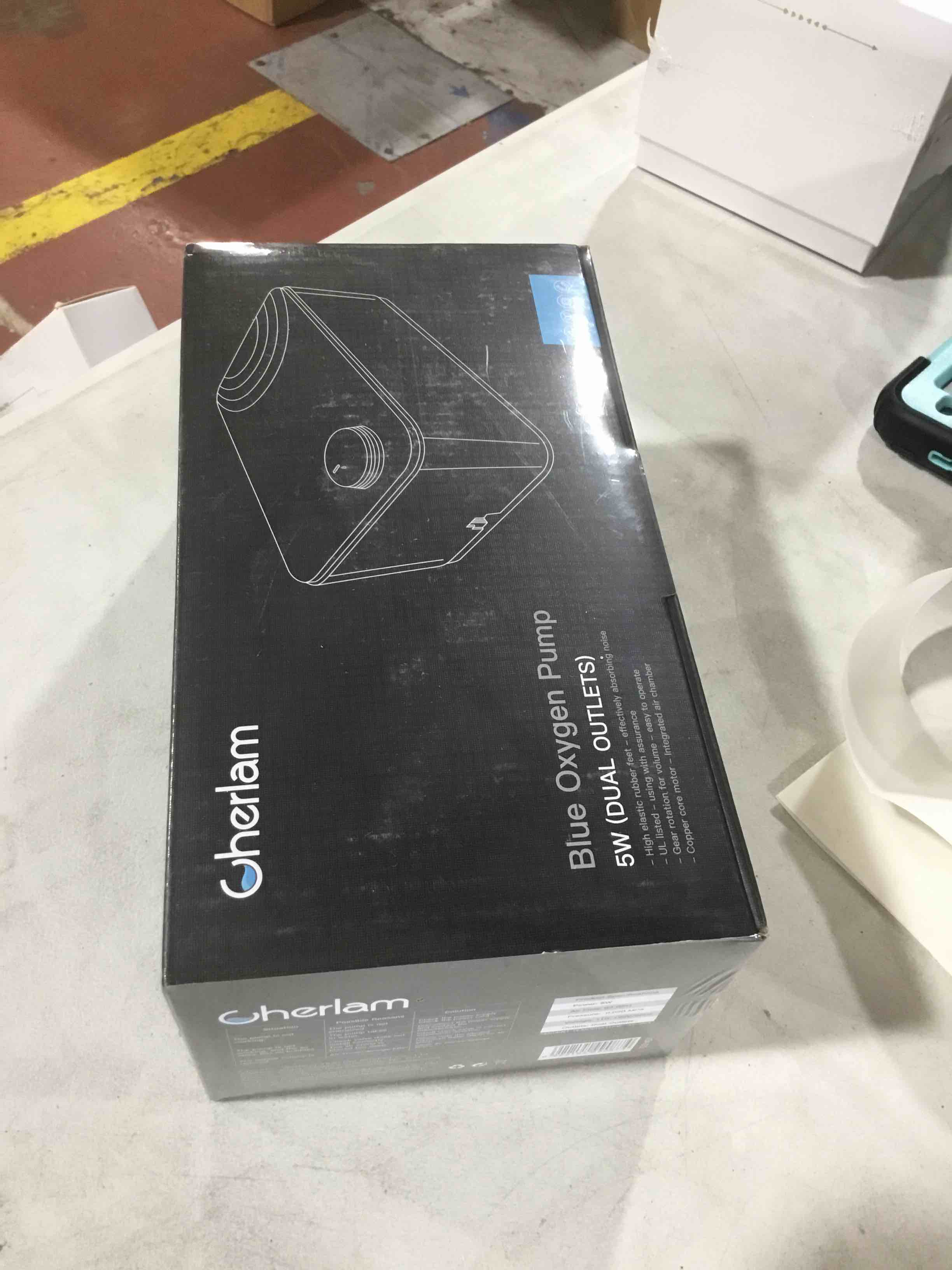 https://s3.amazonaws.com/lotting-images-prod/bidfta/PUR1727519_1688138929895.jpeg