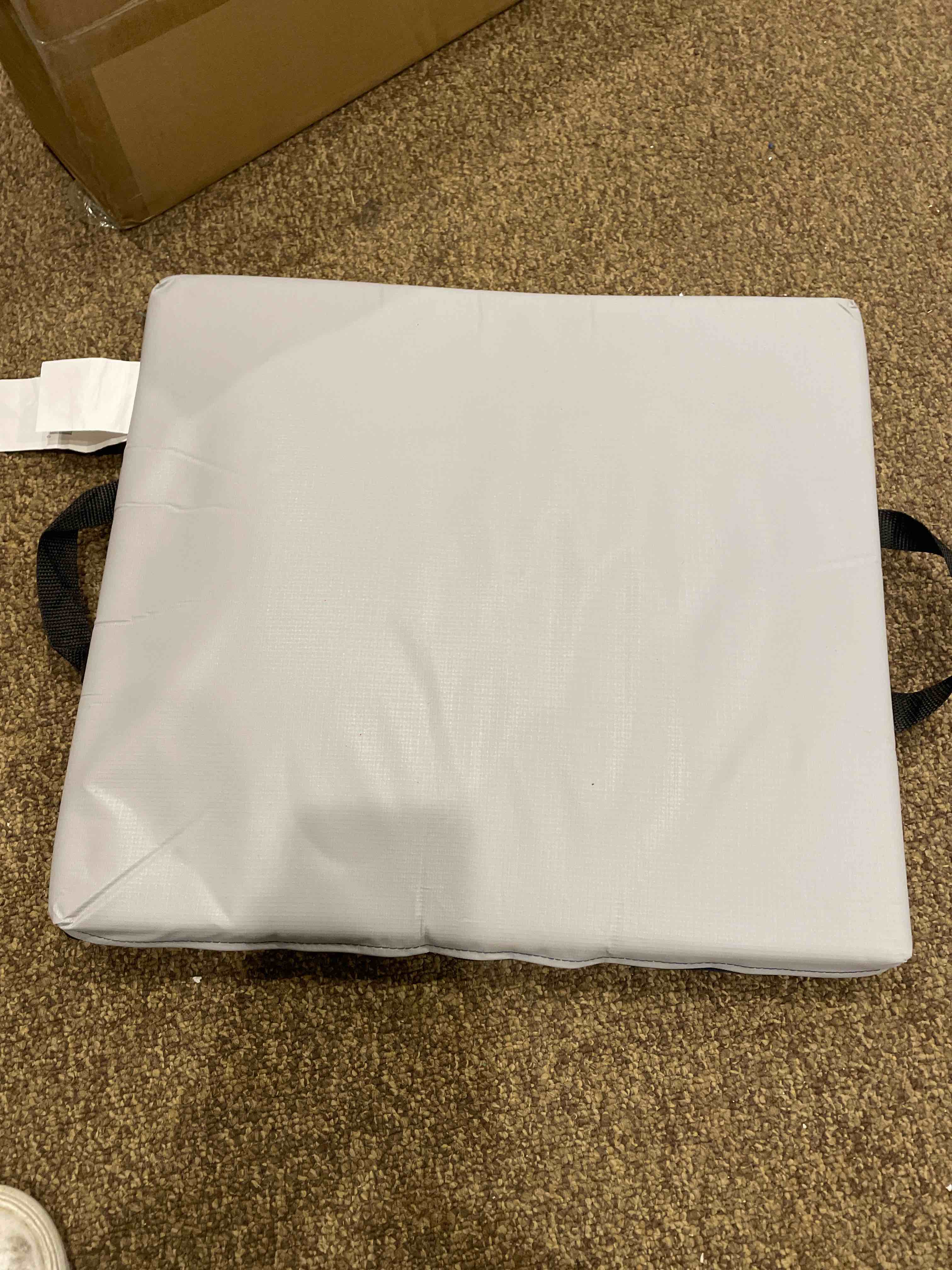 https://s3.amazonaws.com/lotting-images-prod/bidfta/PUR4952607_1713971443469.jpeg