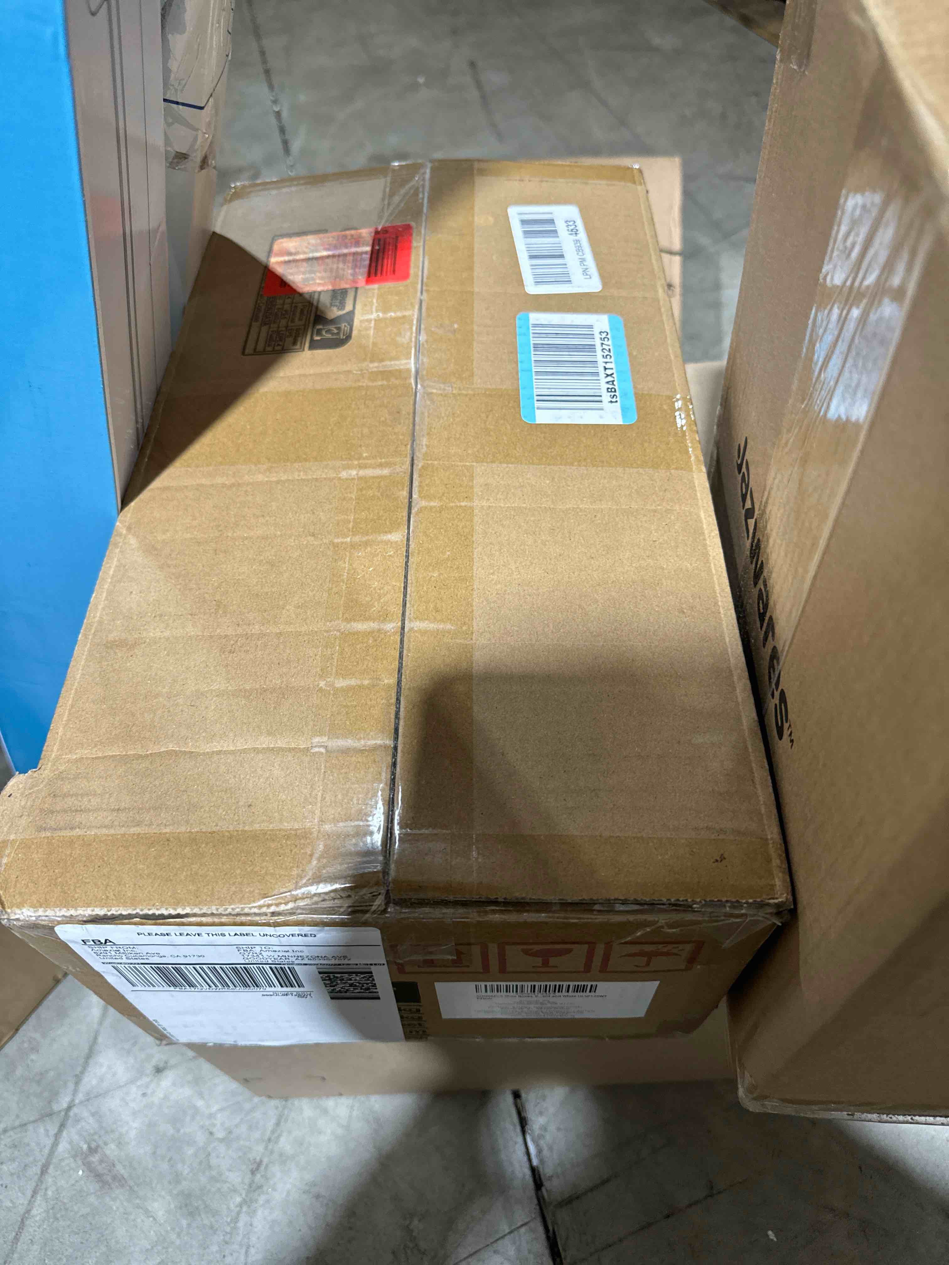 https://s3.amazonaws.com/lotting-images-prod/bidfta/PUR4954801_1713309035658.jpeg