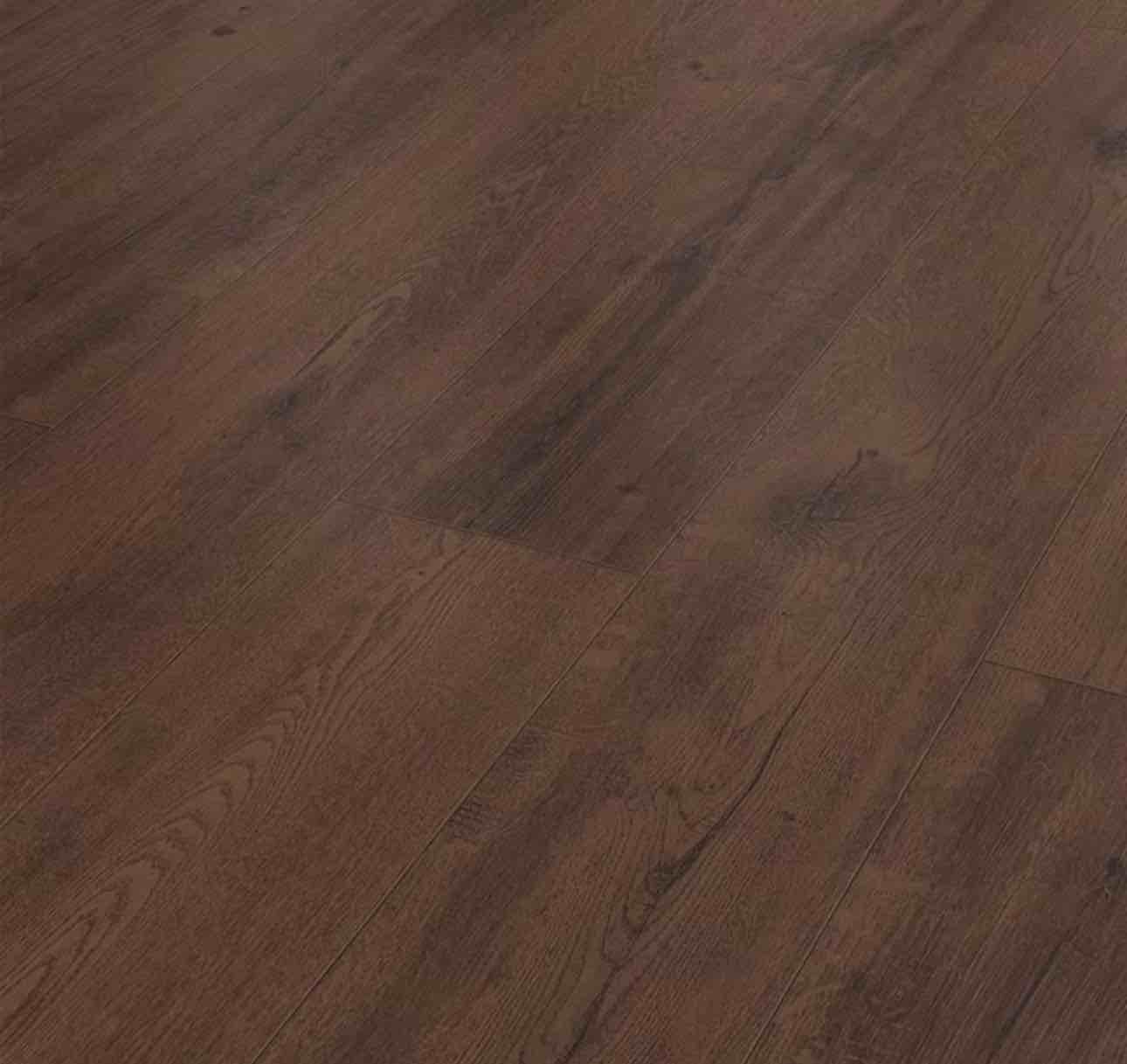 Home Decorators Collection Hunting Trail Oak 12 mm T x 7.6 in. W Waterproof Laminate Wood Flooring (16 sqft/case)