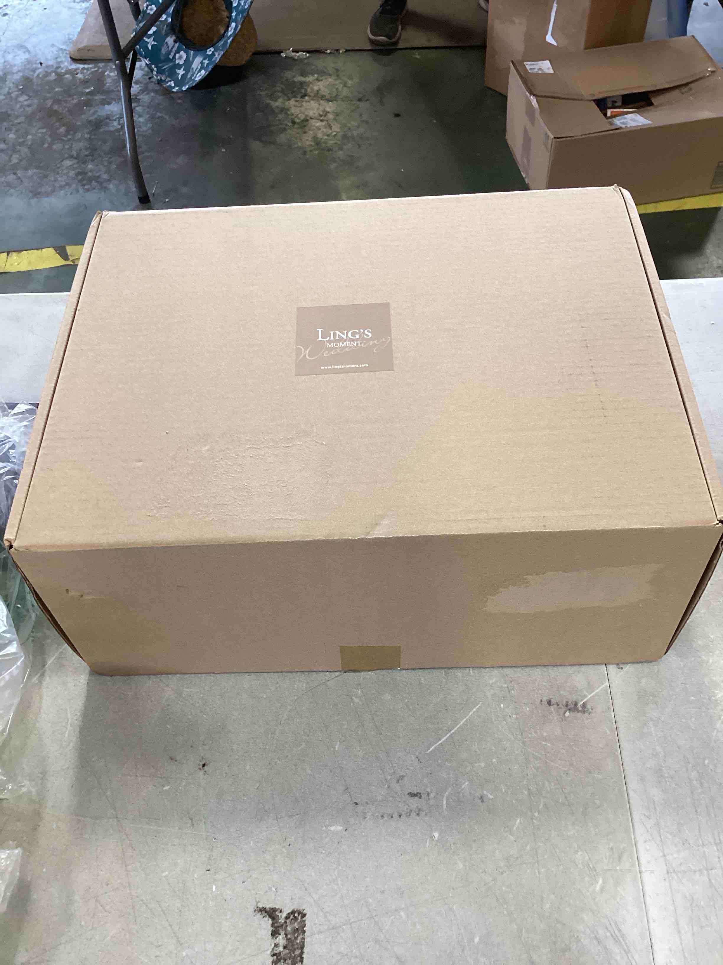 https://s3.amazonaws.com/lotting-images-prod/bidfta/PUR4955642_1720539636980.jpeg