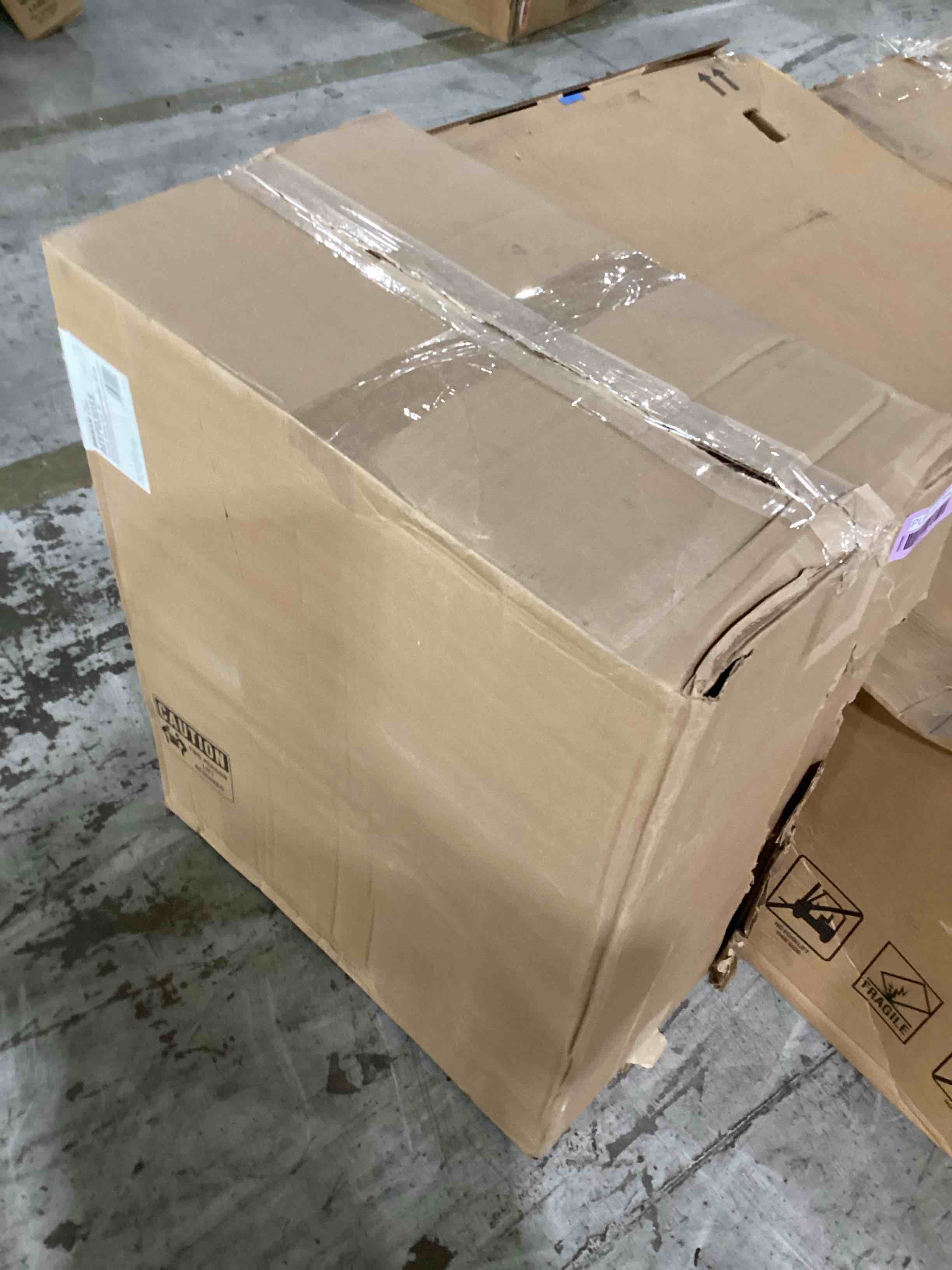 https://s3.amazonaws.com/lotting-images-prod/bidfta/PUR4957994_1716503527808.jpeg